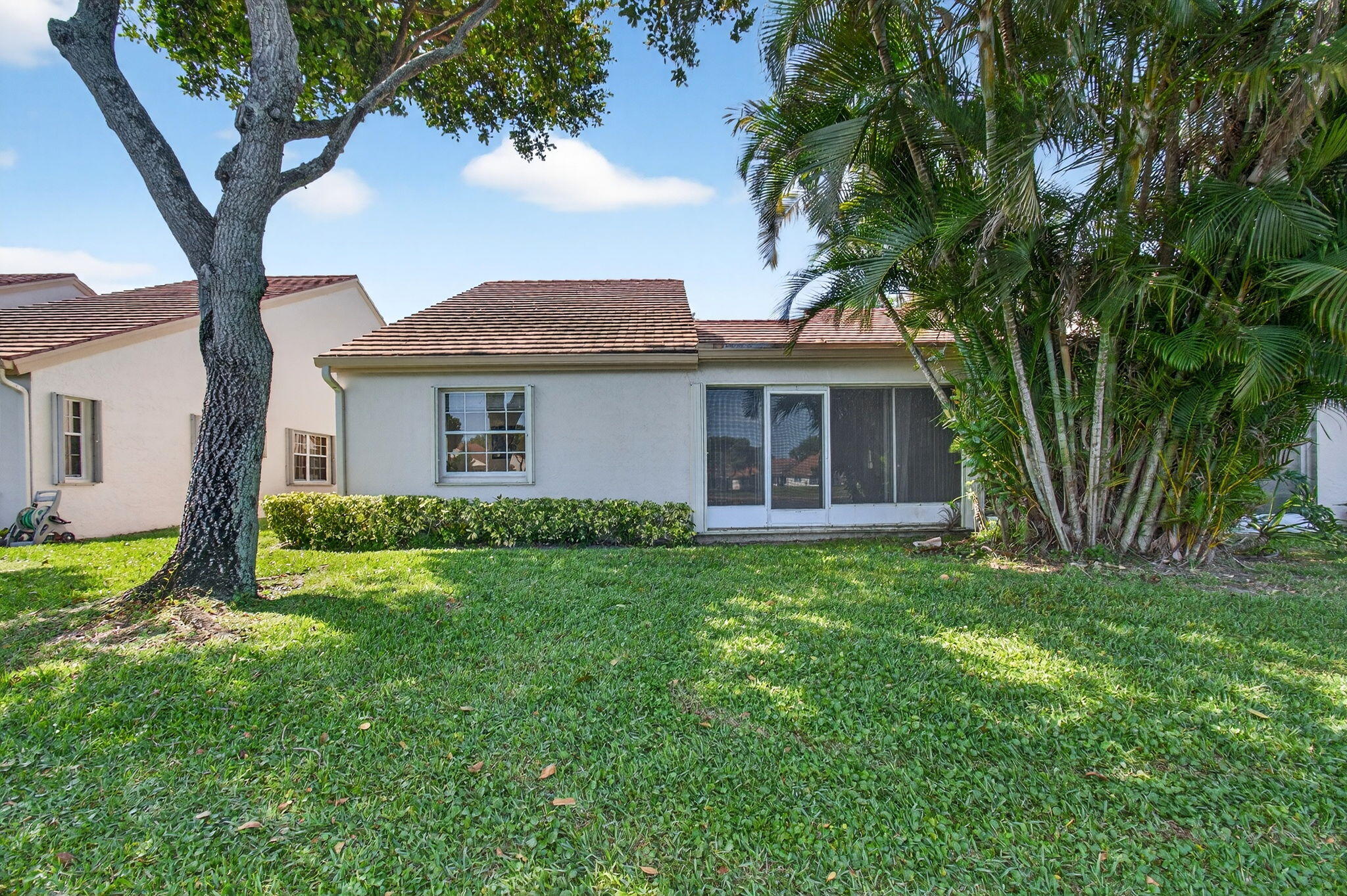 EMERALD POINTE 2 - Residential