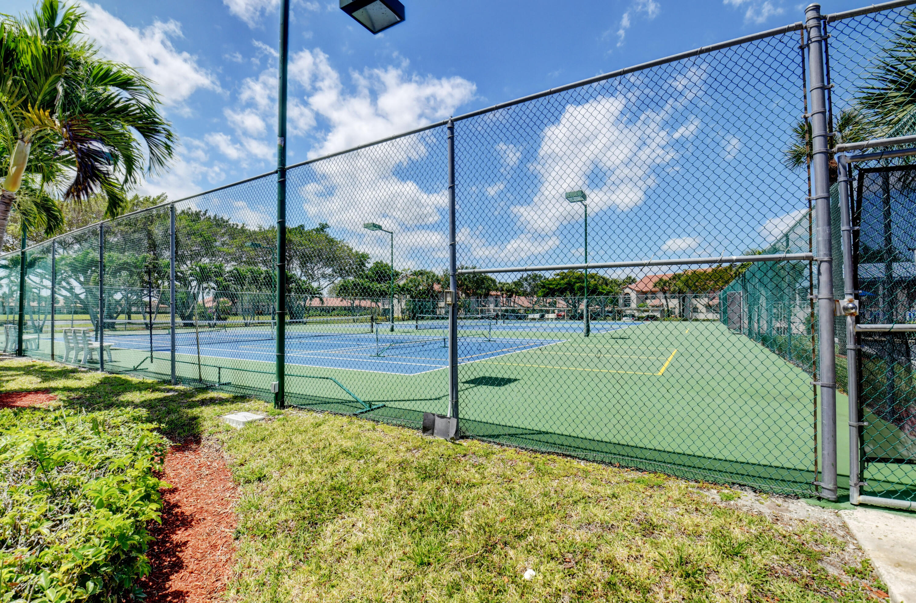 EMERALD POINTE 2 - Residential