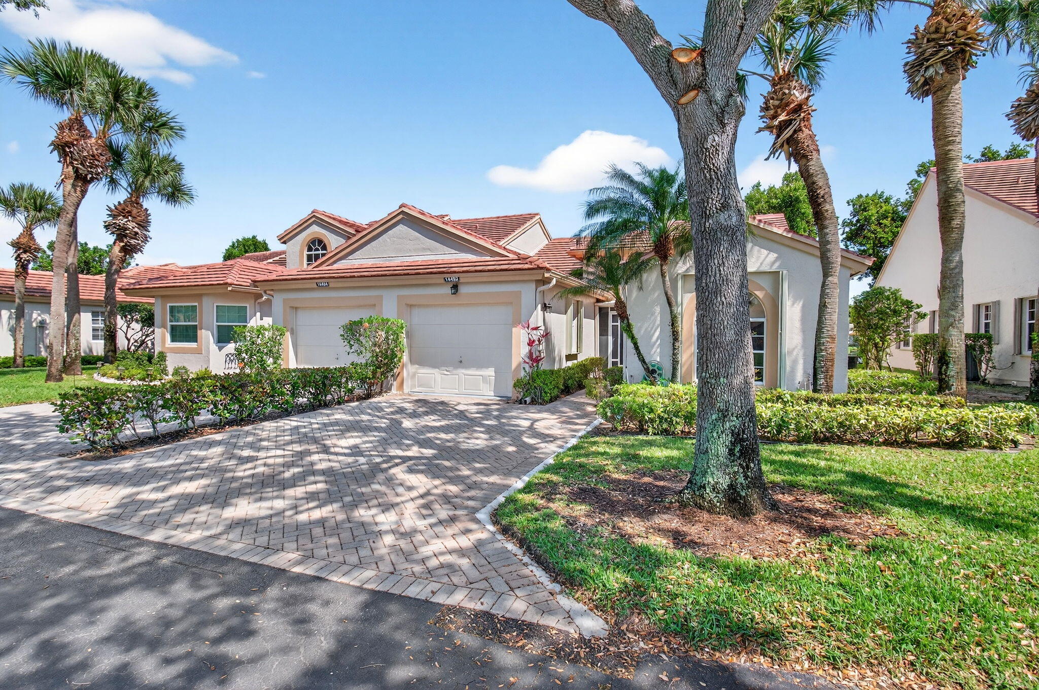 EMERALD POINTE 2 - Residential