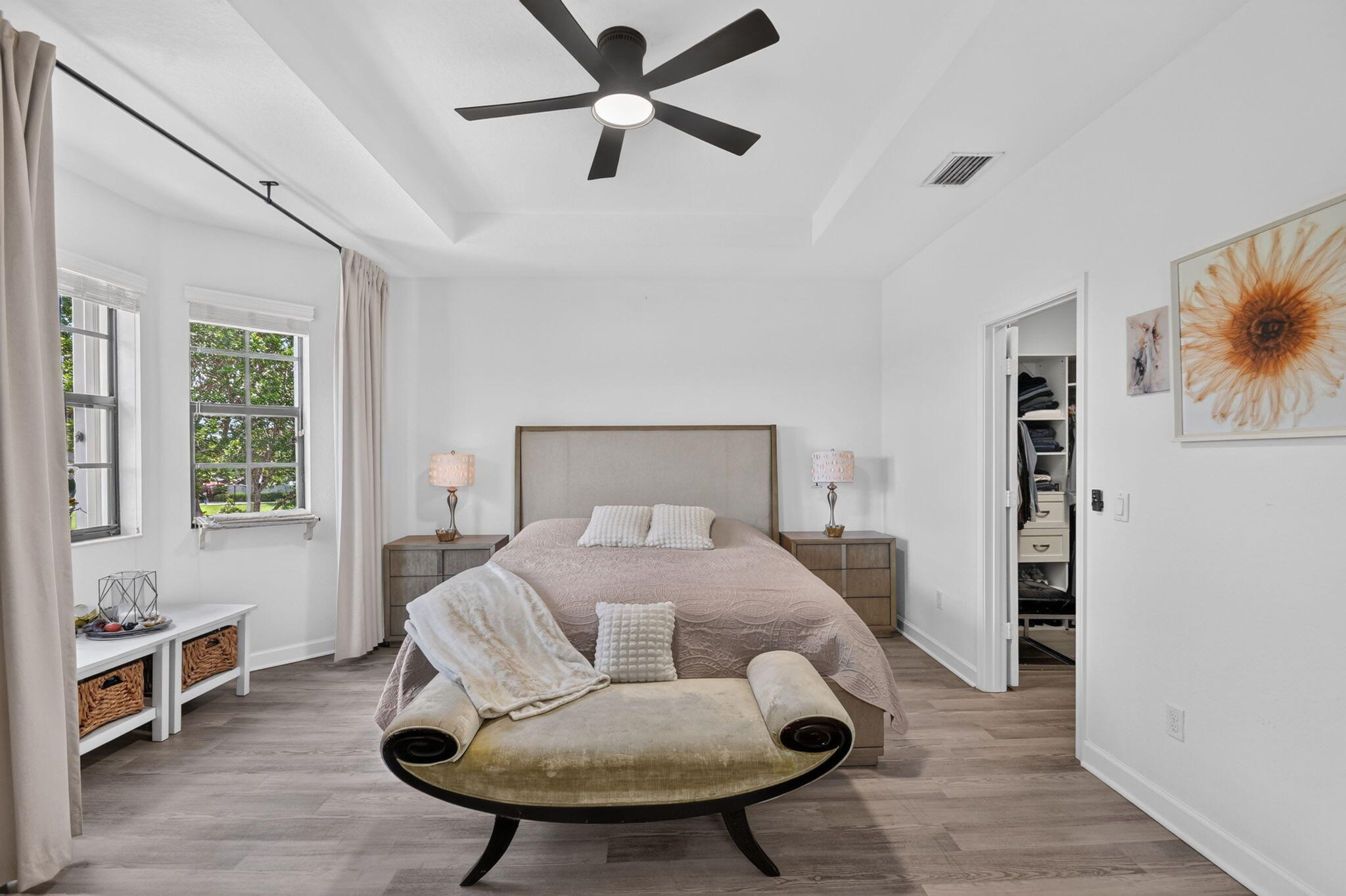 WELLINGTON PARC - Residential Lease