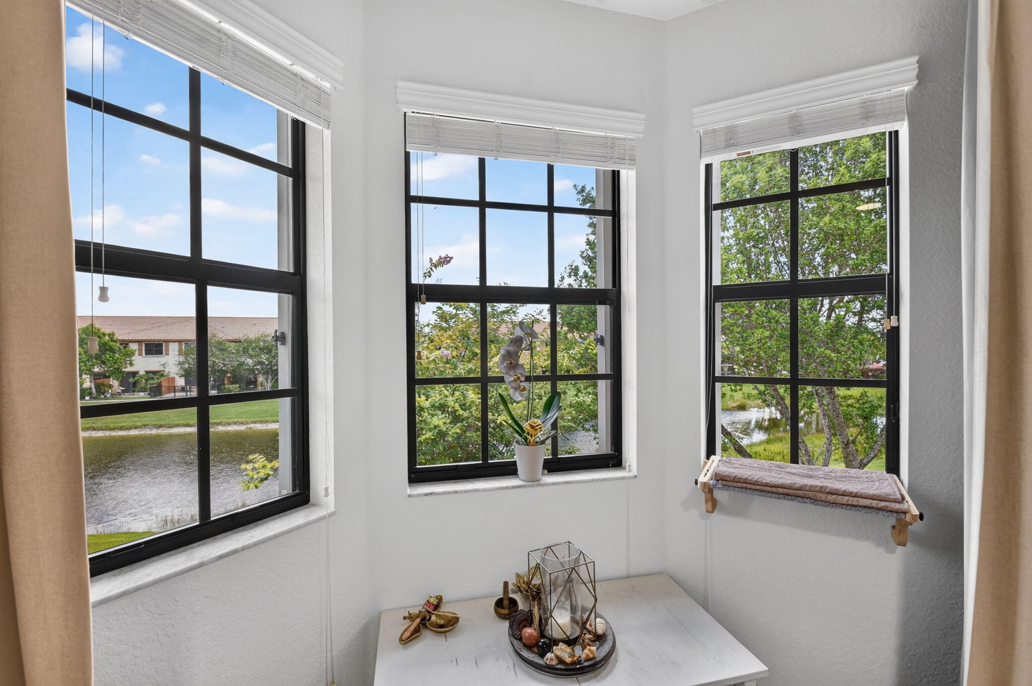 WELLINGTON PARC - Residential Lease