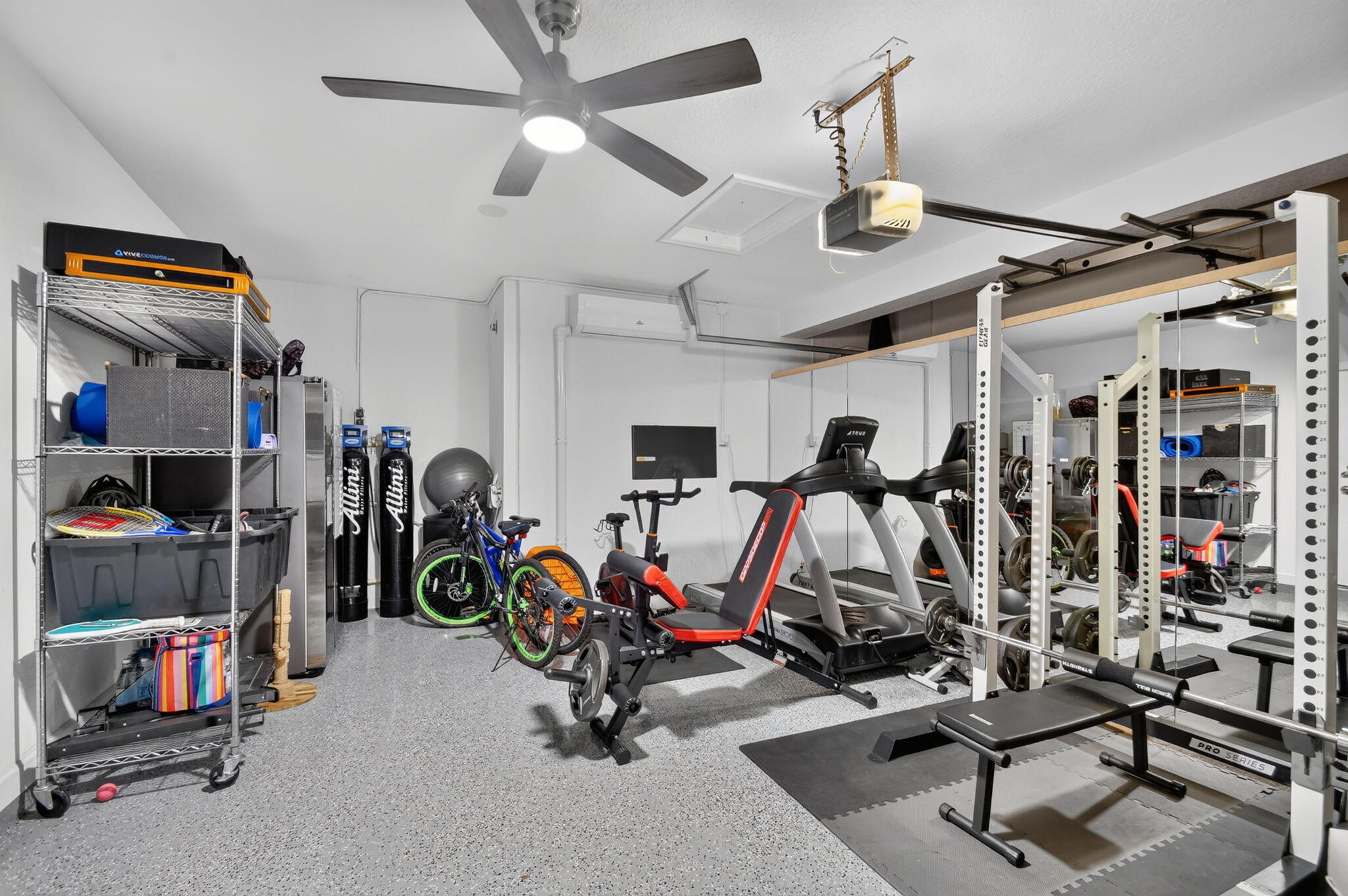 WELLINGTON PARC - Residential Lease
