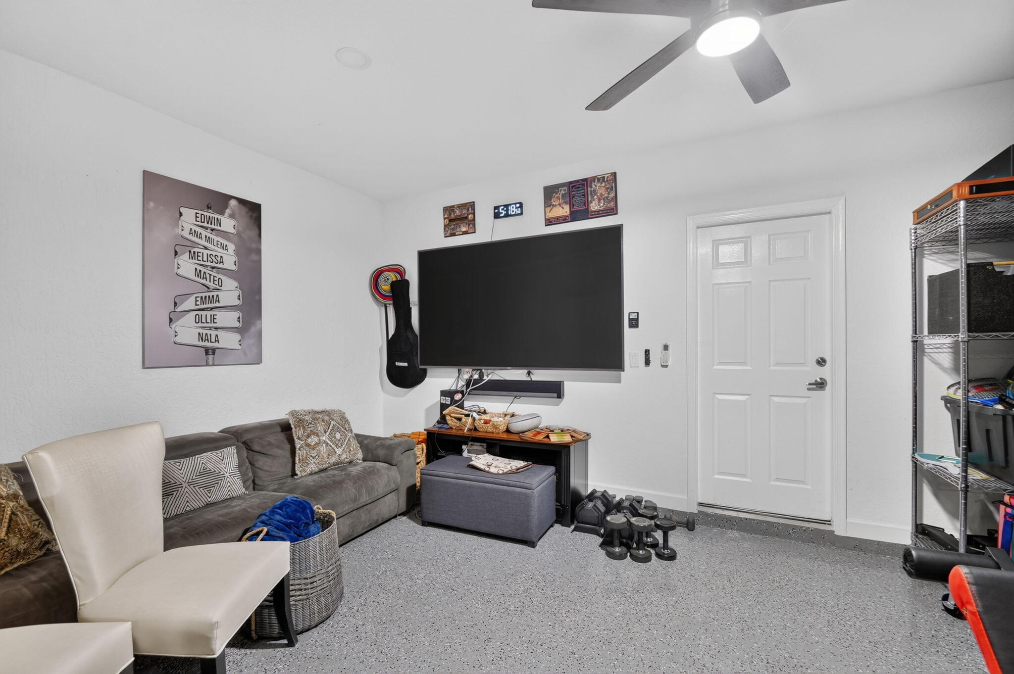 WELLINGTON PARC - Residential Lease
