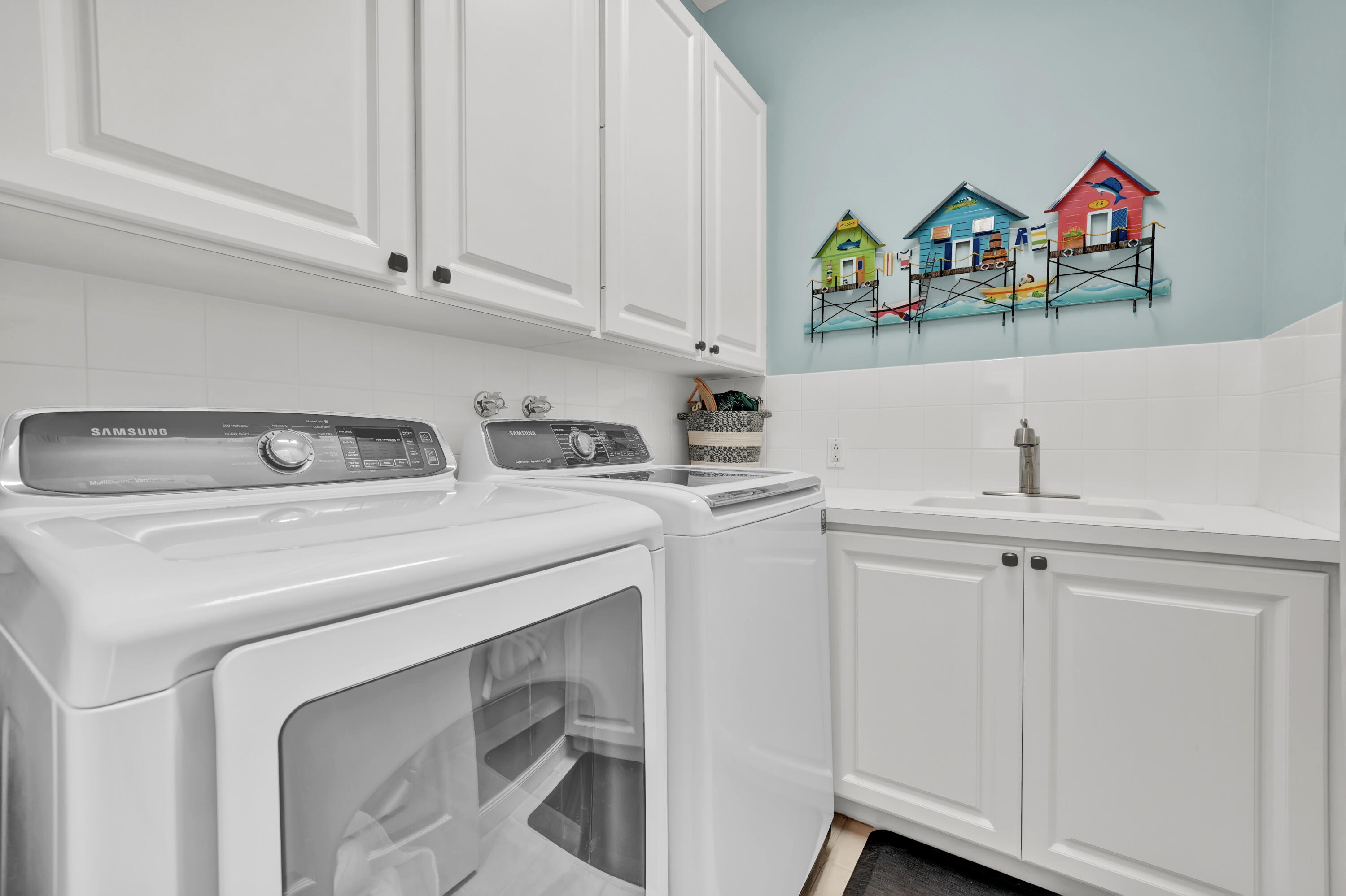 NEWHAVEN - Residential
