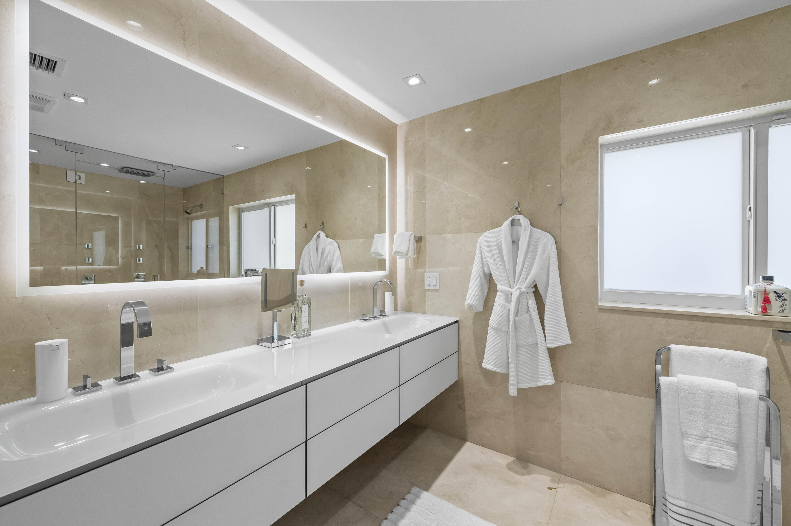 ROYAL OAK HILLS 2ND SEC - Residential