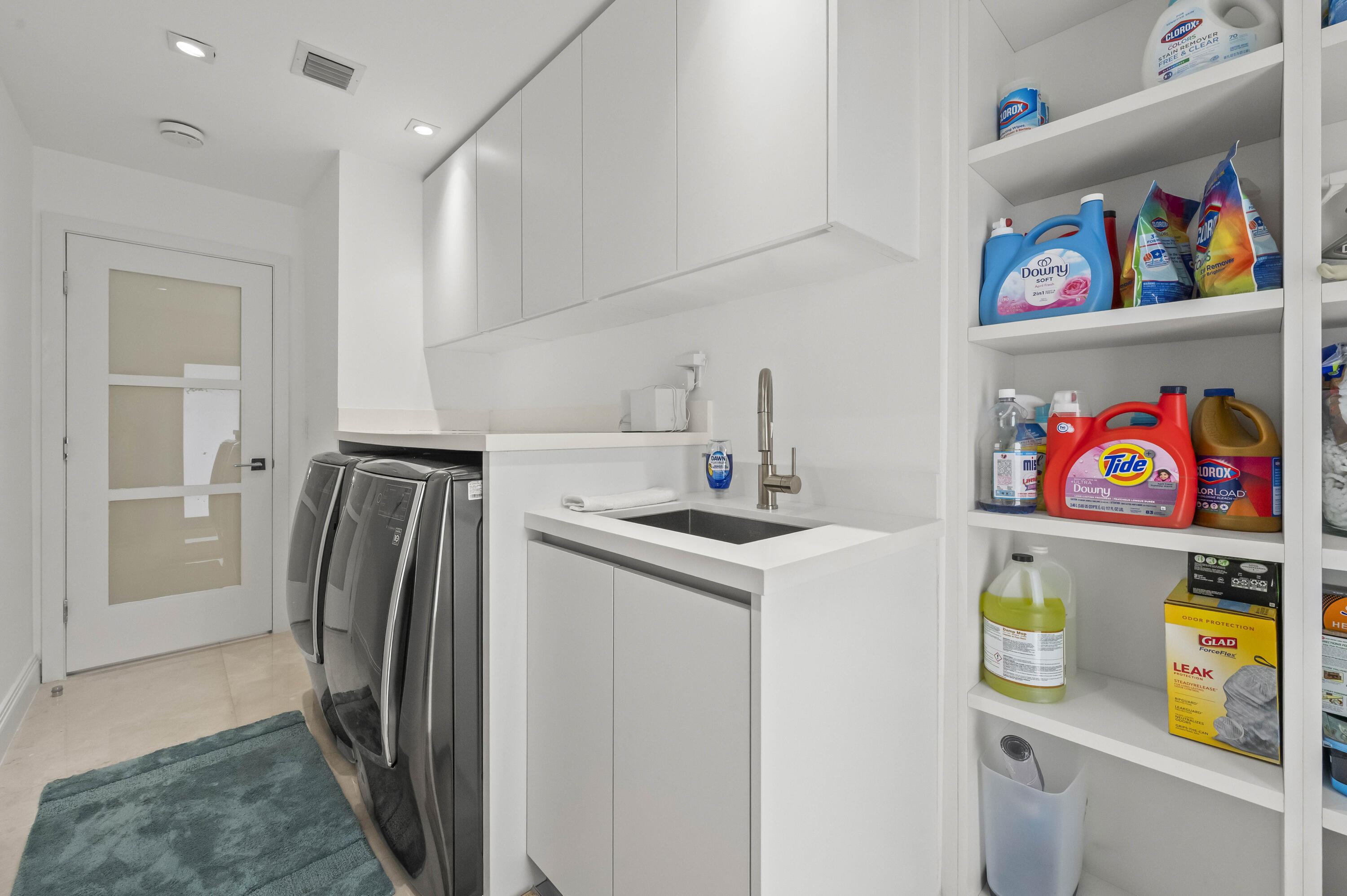 ROYAL OAK HILLS 2ND SEC - Residential