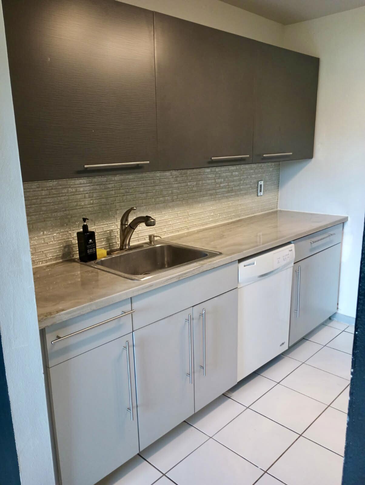 PALM VILLAGE CLUB CONDO - Residential