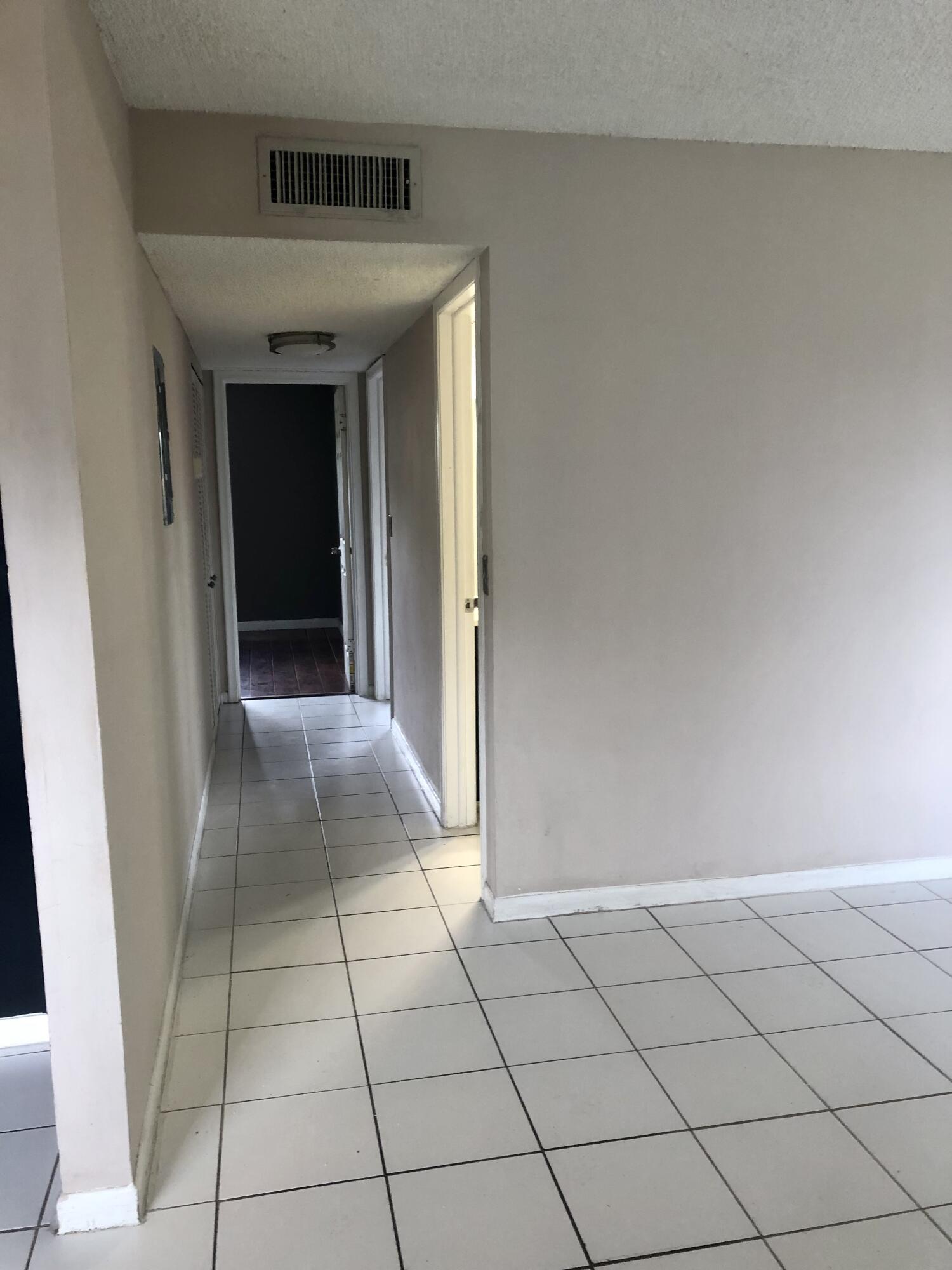 PALM VILLAGE CLUB CONDO - Residential