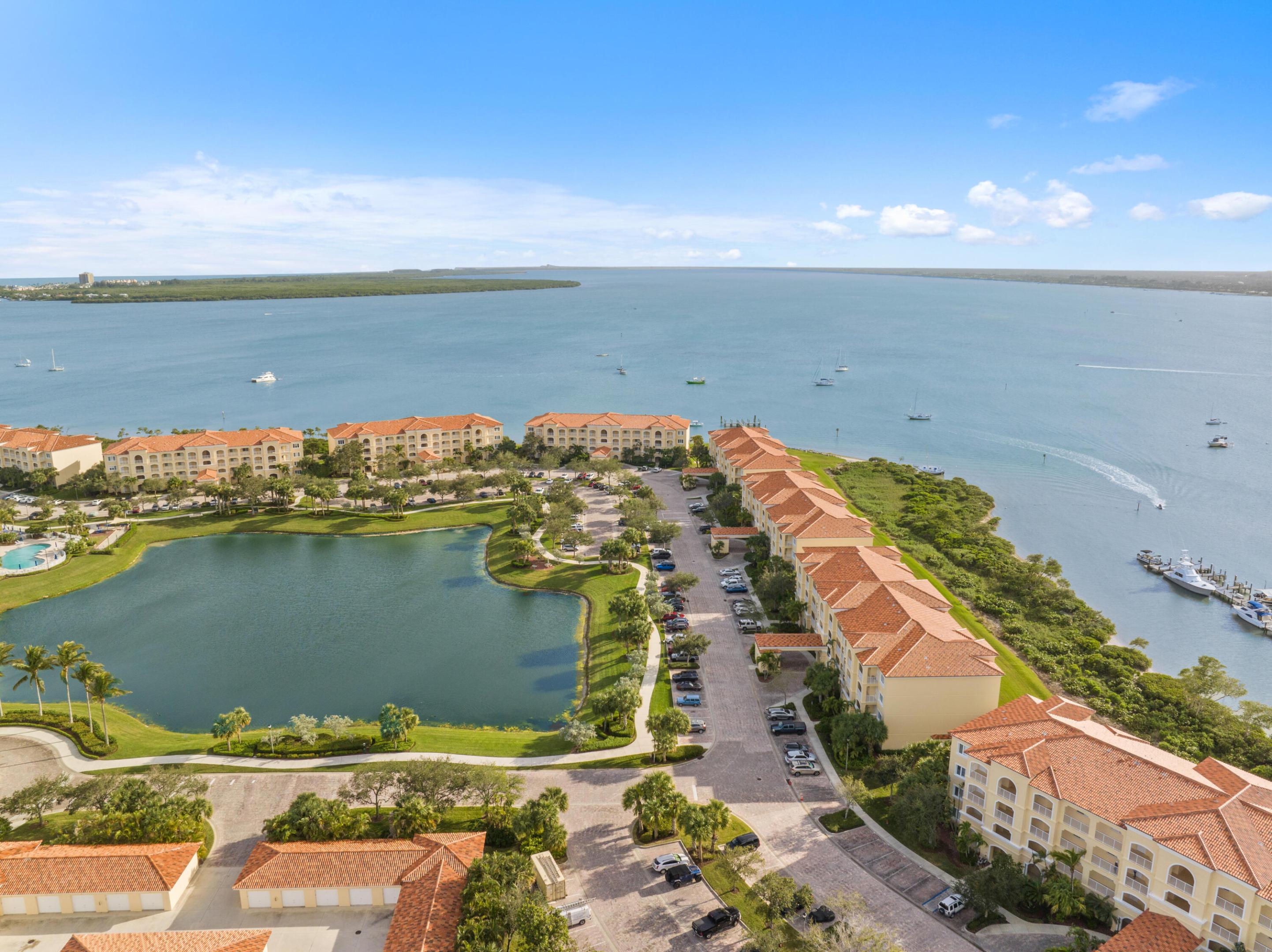 HARBOURISLE AT HUTCHINSON ISLAND WEST - Residential Lease
