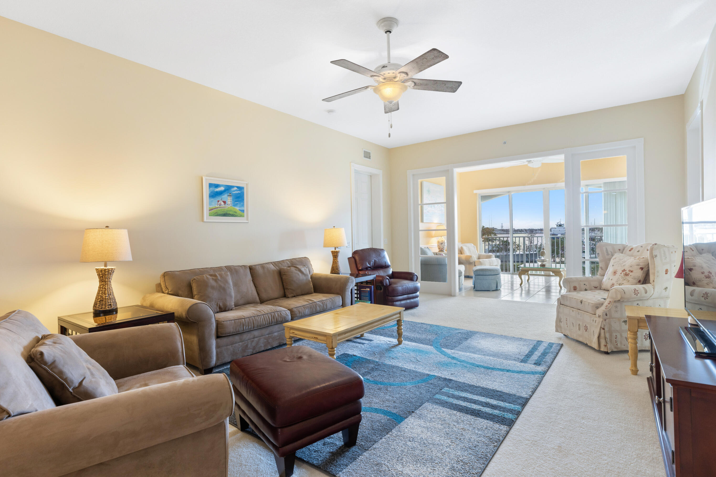 HARBOURISLE AT HUTCHINSON ISLAND WEST - Residential Lease