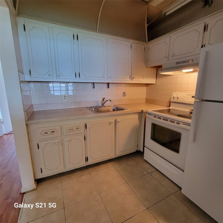 Century Village East - Residential