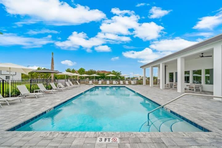The Azur Resort - Residential