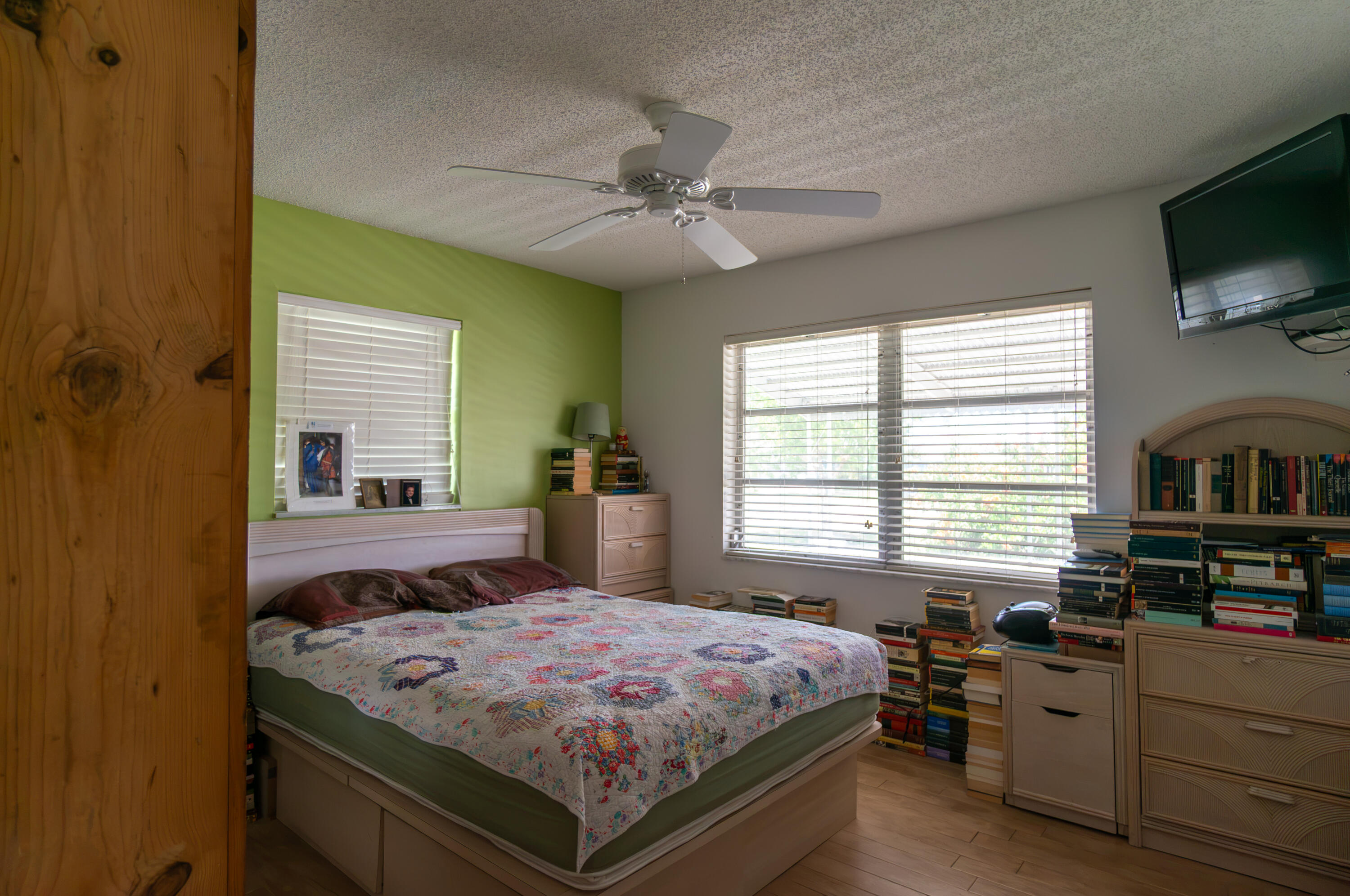 PALM BEACH LEISUREVILLE SEC 9 - Residential