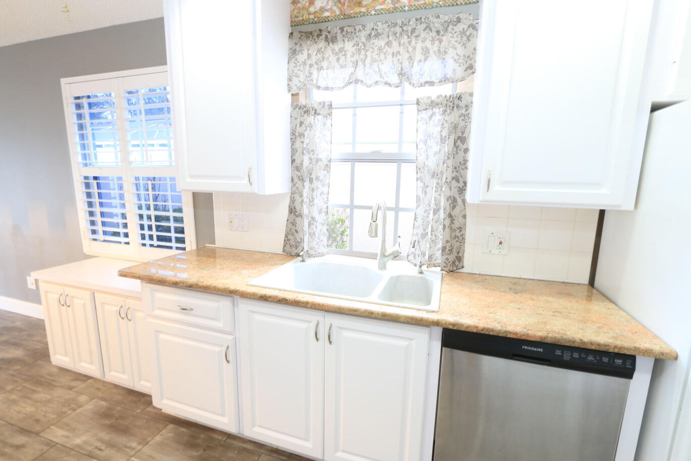 LAKES AT ST LUCIE WEST PLAT NO 48 - Residential