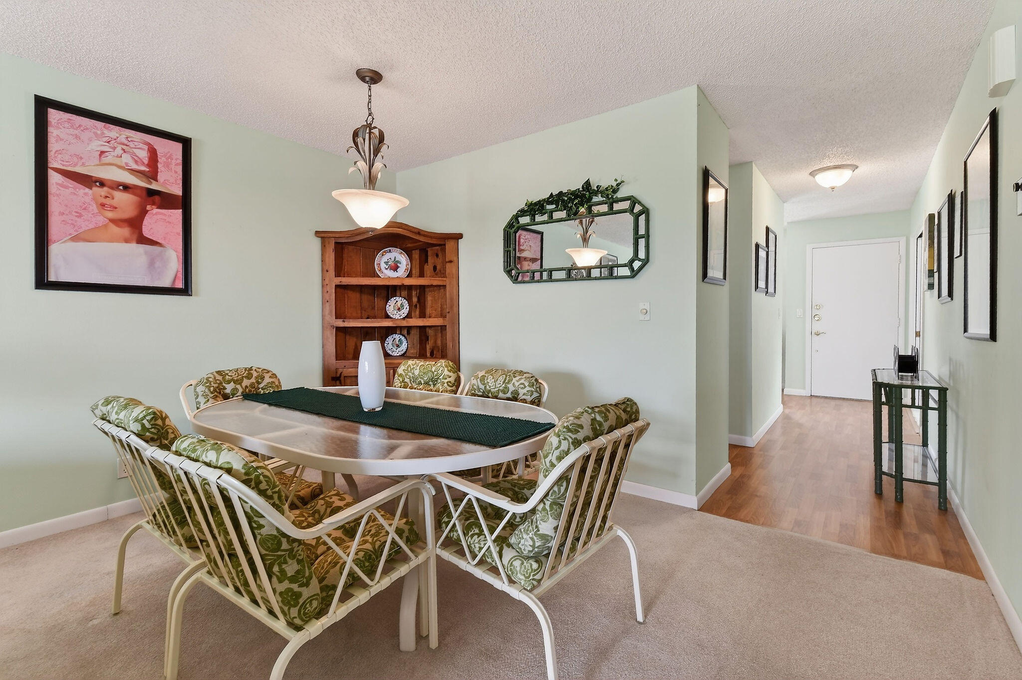 PALM GREENS AT VILLA DEL RAY CONDO II - Residential