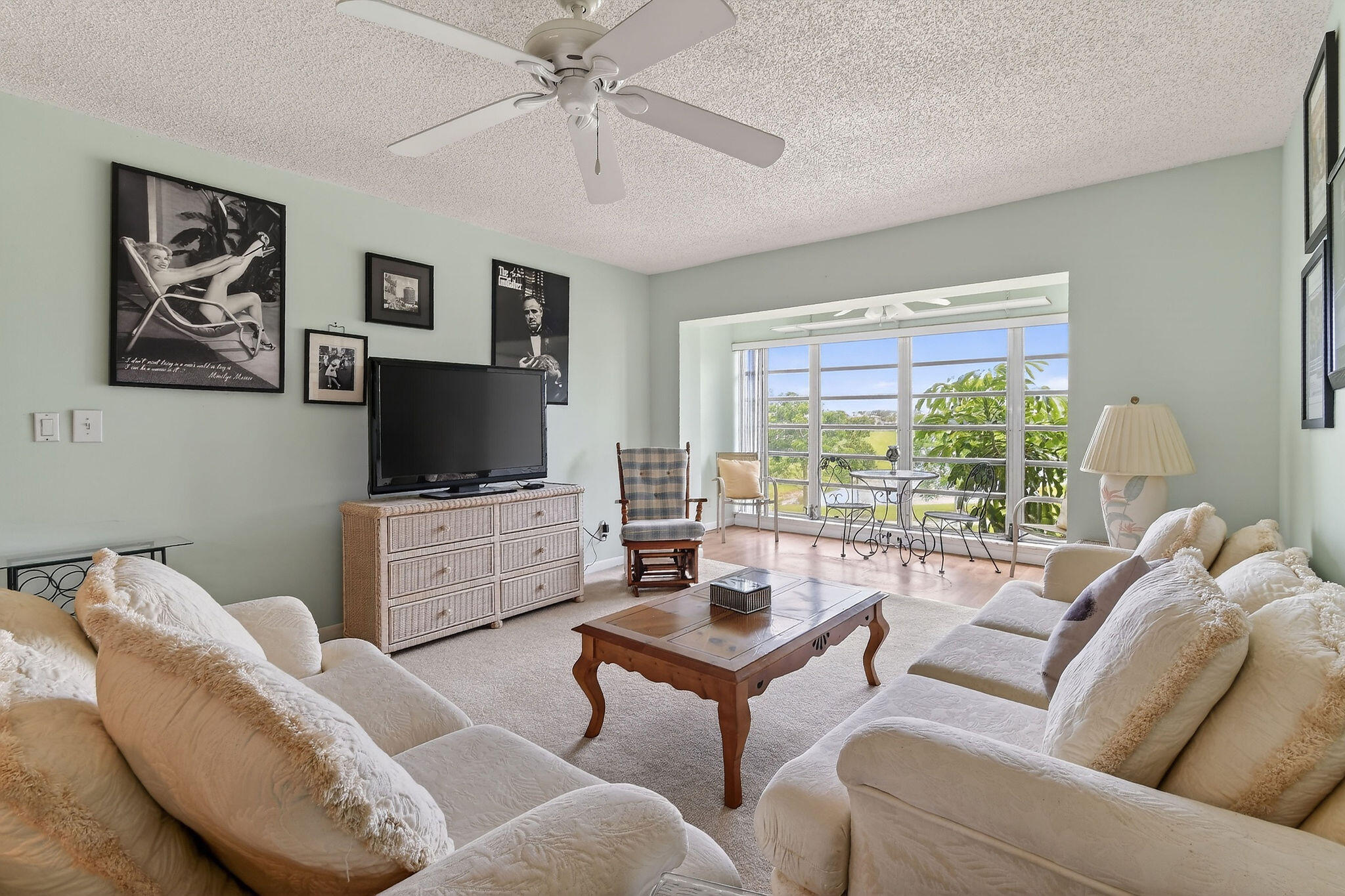 PALM GREENS AT VILLA DEL RAY CONDO II - Residential