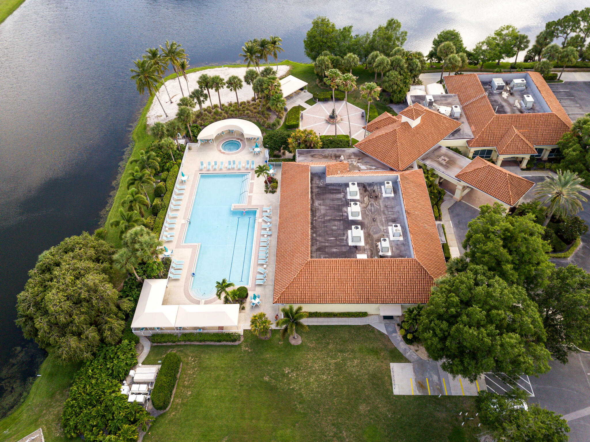 KINGS ISLE, ISLE OF VENICE - Residential