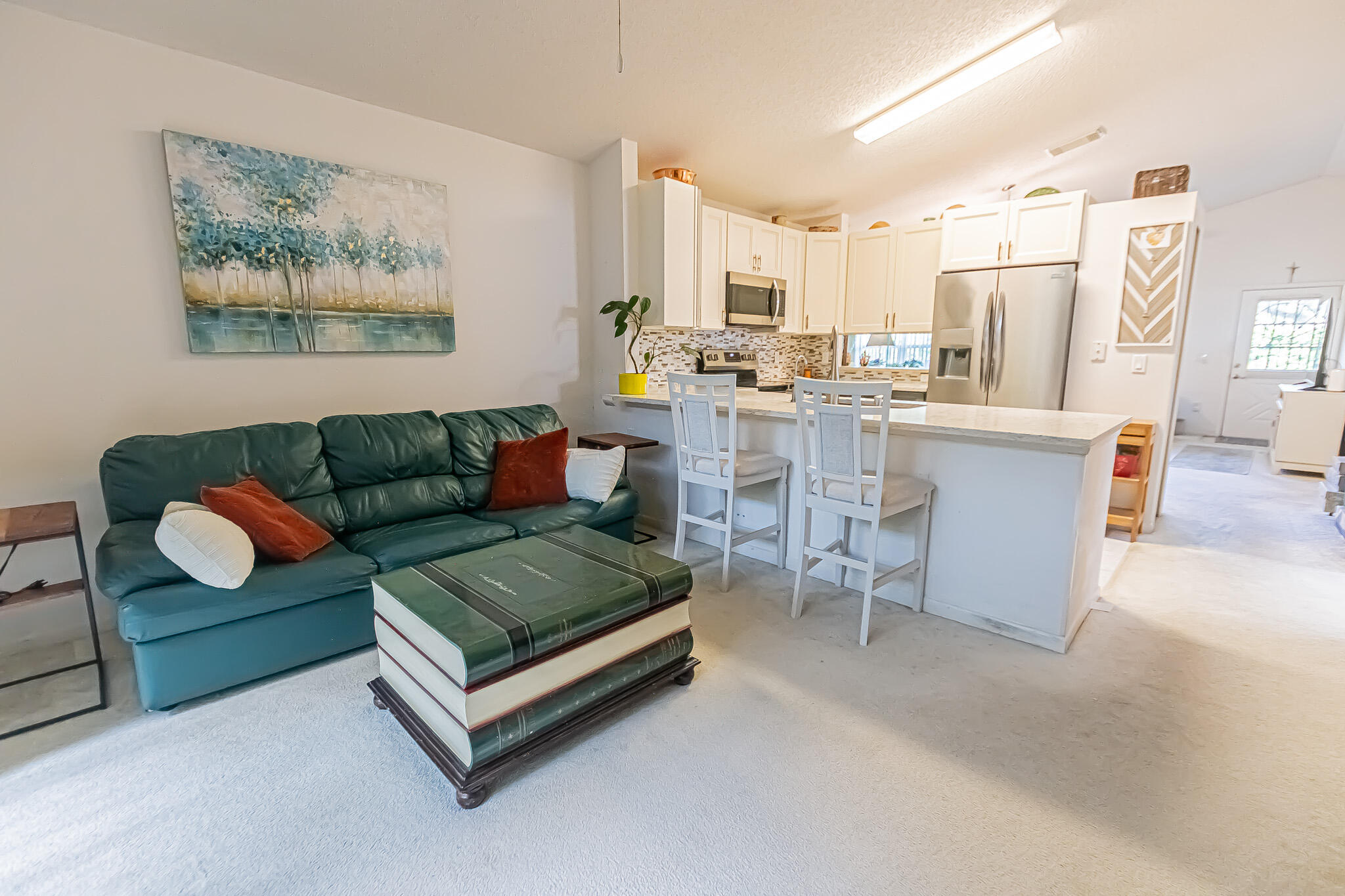 KINGS ISLE, ISLE OF VENICE - Residential