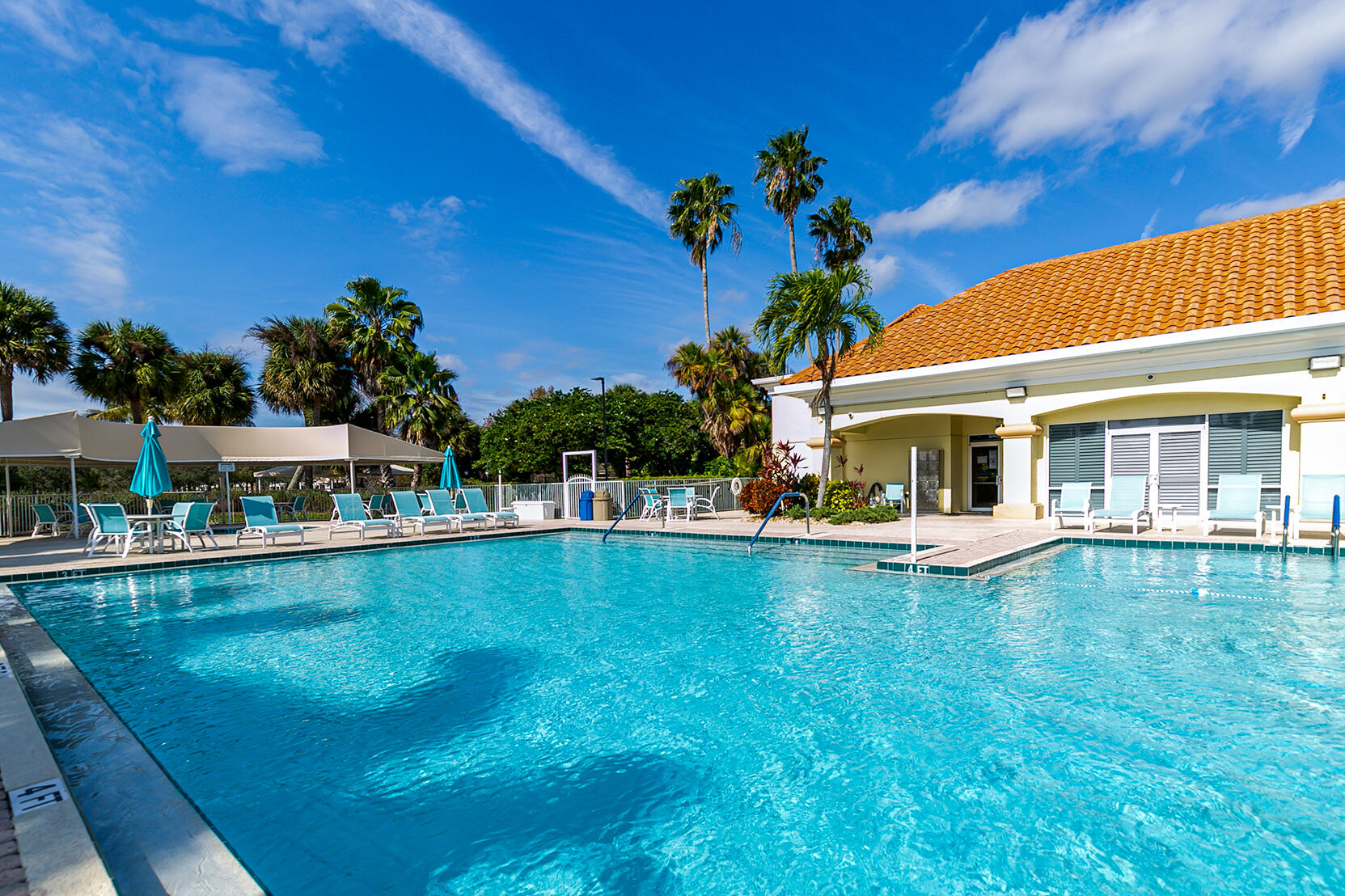 KINGS ISLE, ISLE OF VENICE - Residential