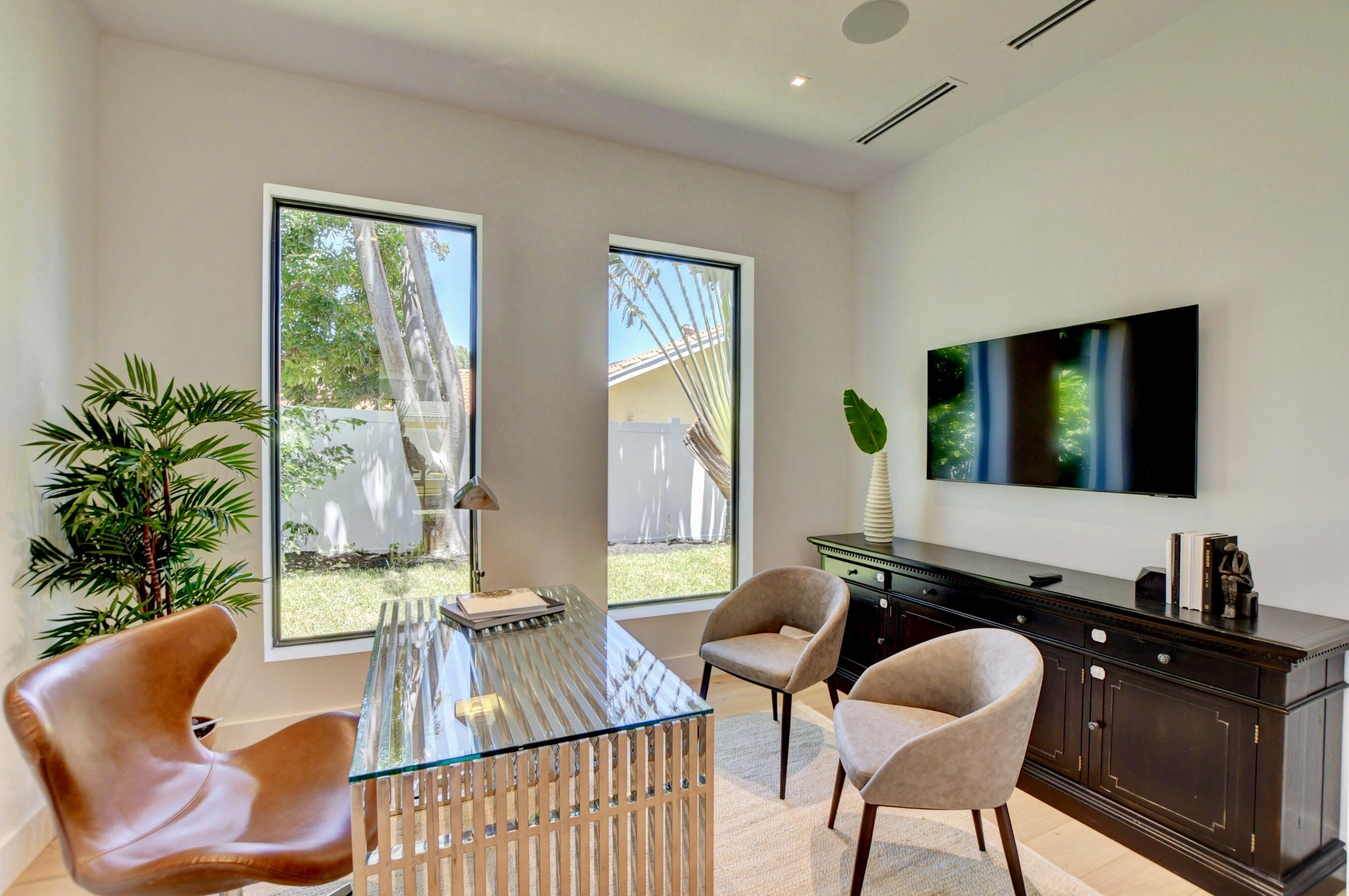 BOCA RATON HILLS SEC 2 - Residential