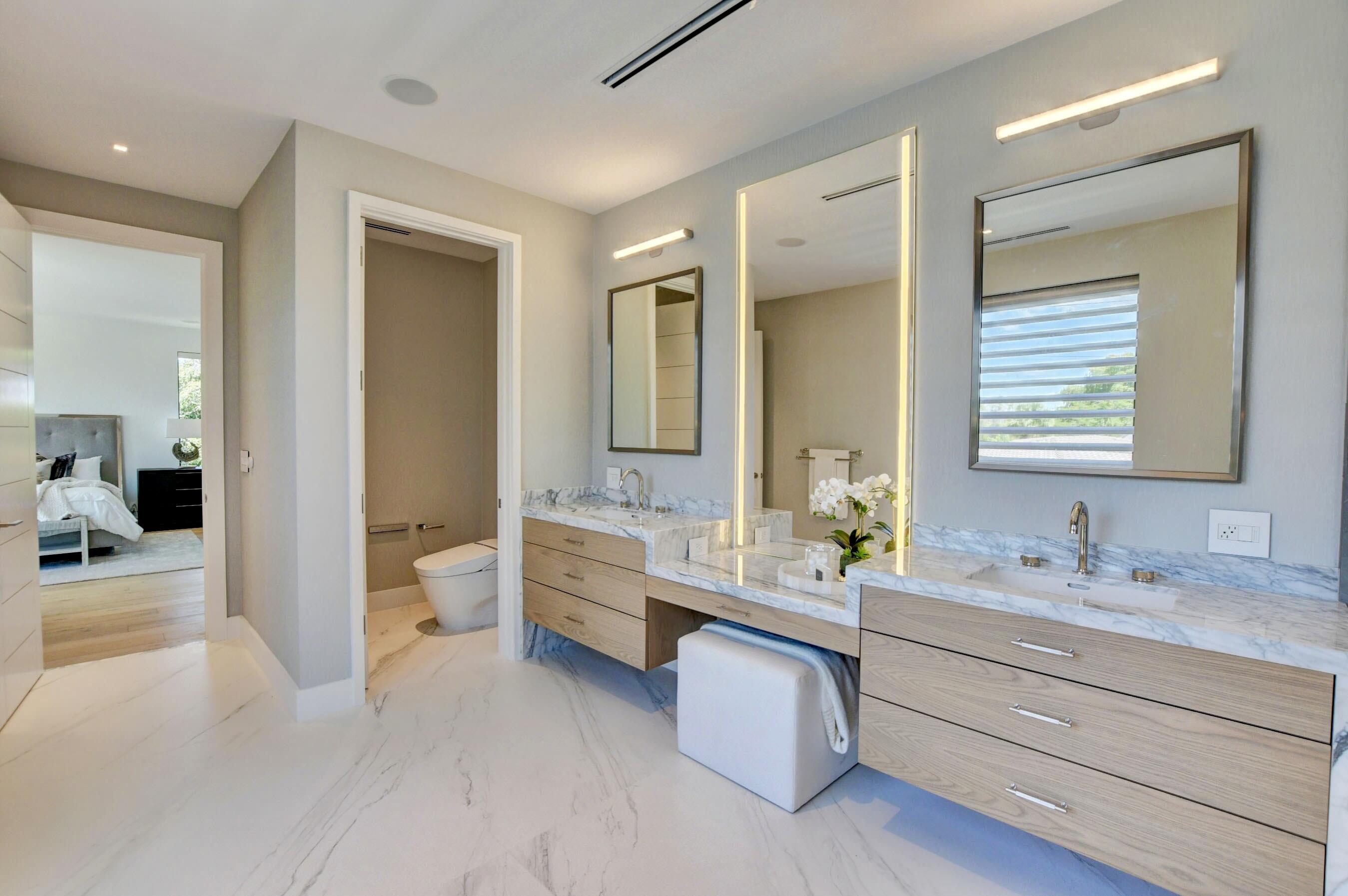 BOCA RATON HILLS SEC 2 - Residential
