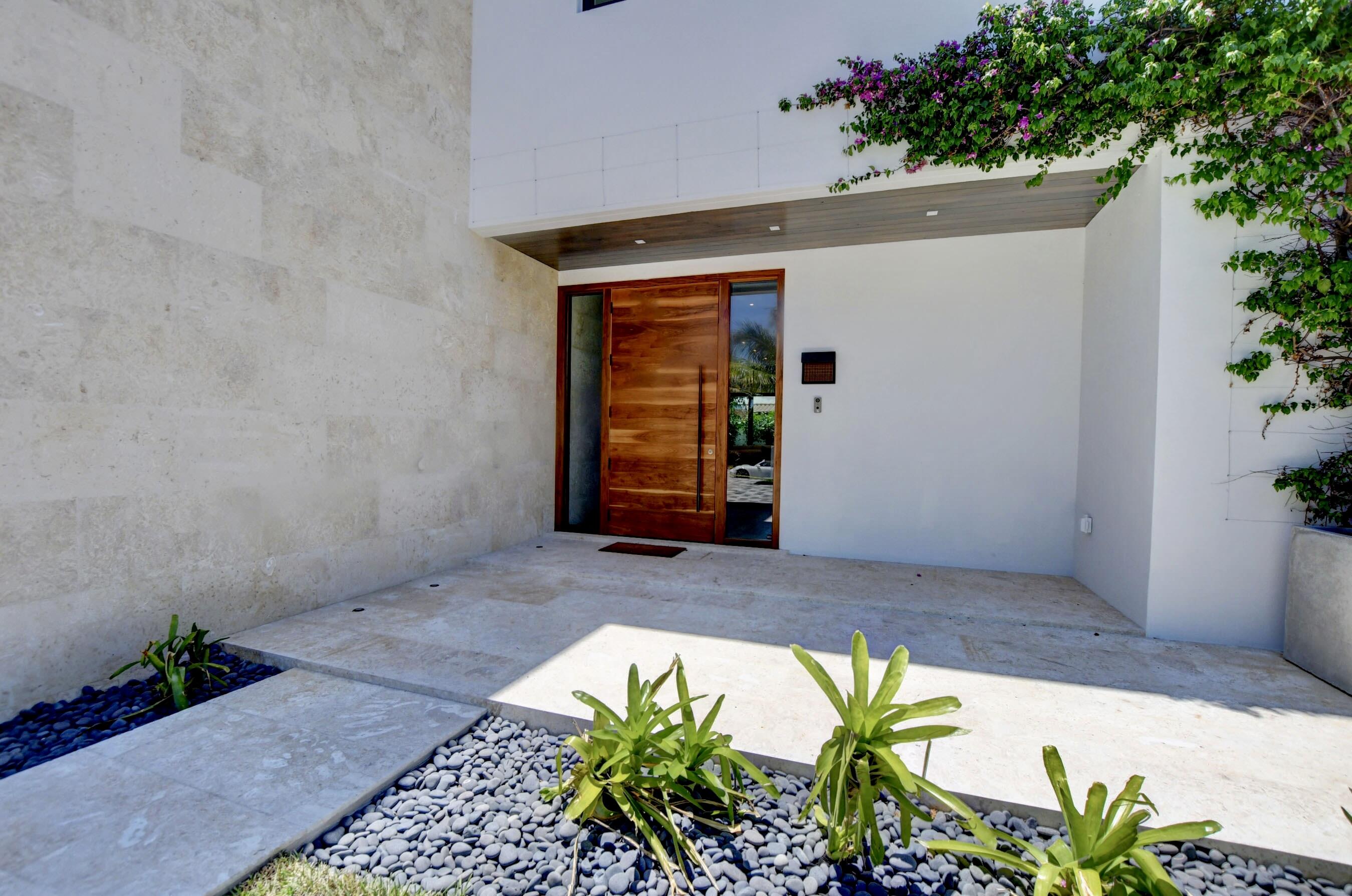 BOCA RATON HILLS SEC 2 - Residential