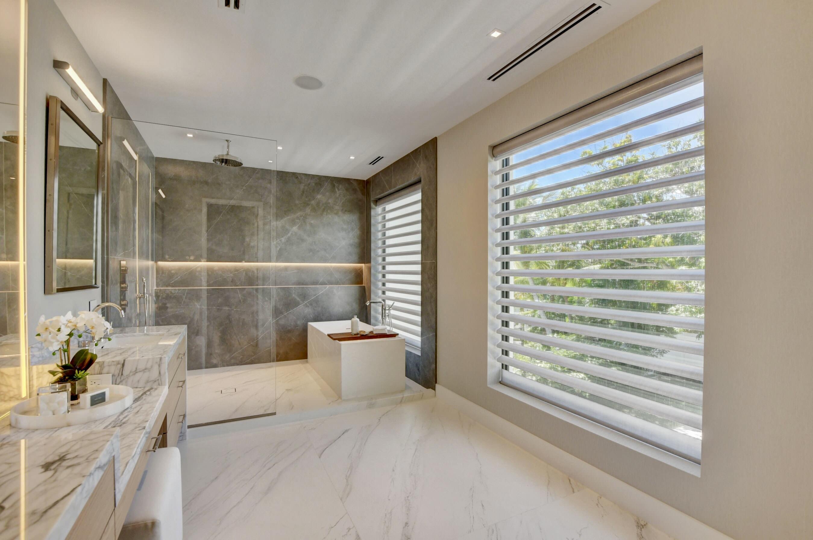 BOCA RATON HILLS SEC 2 - Residential