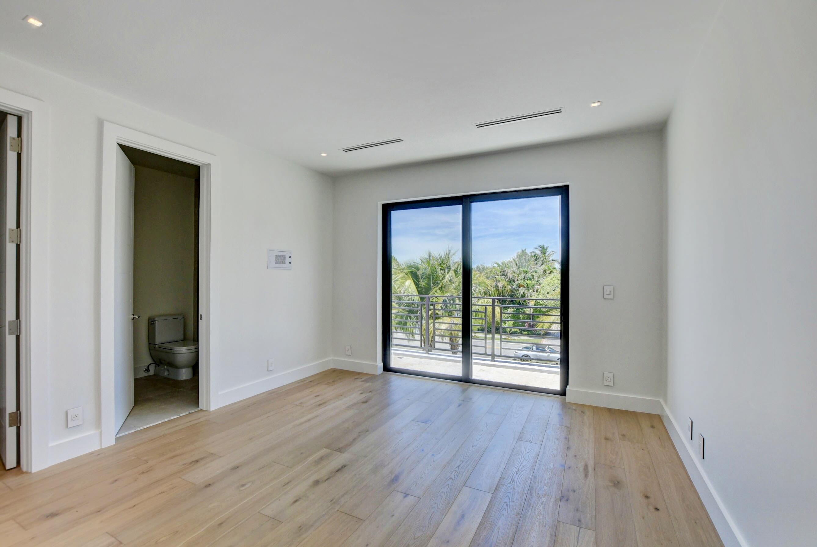 BOCA RATON HILLS SEC 2 - Residential