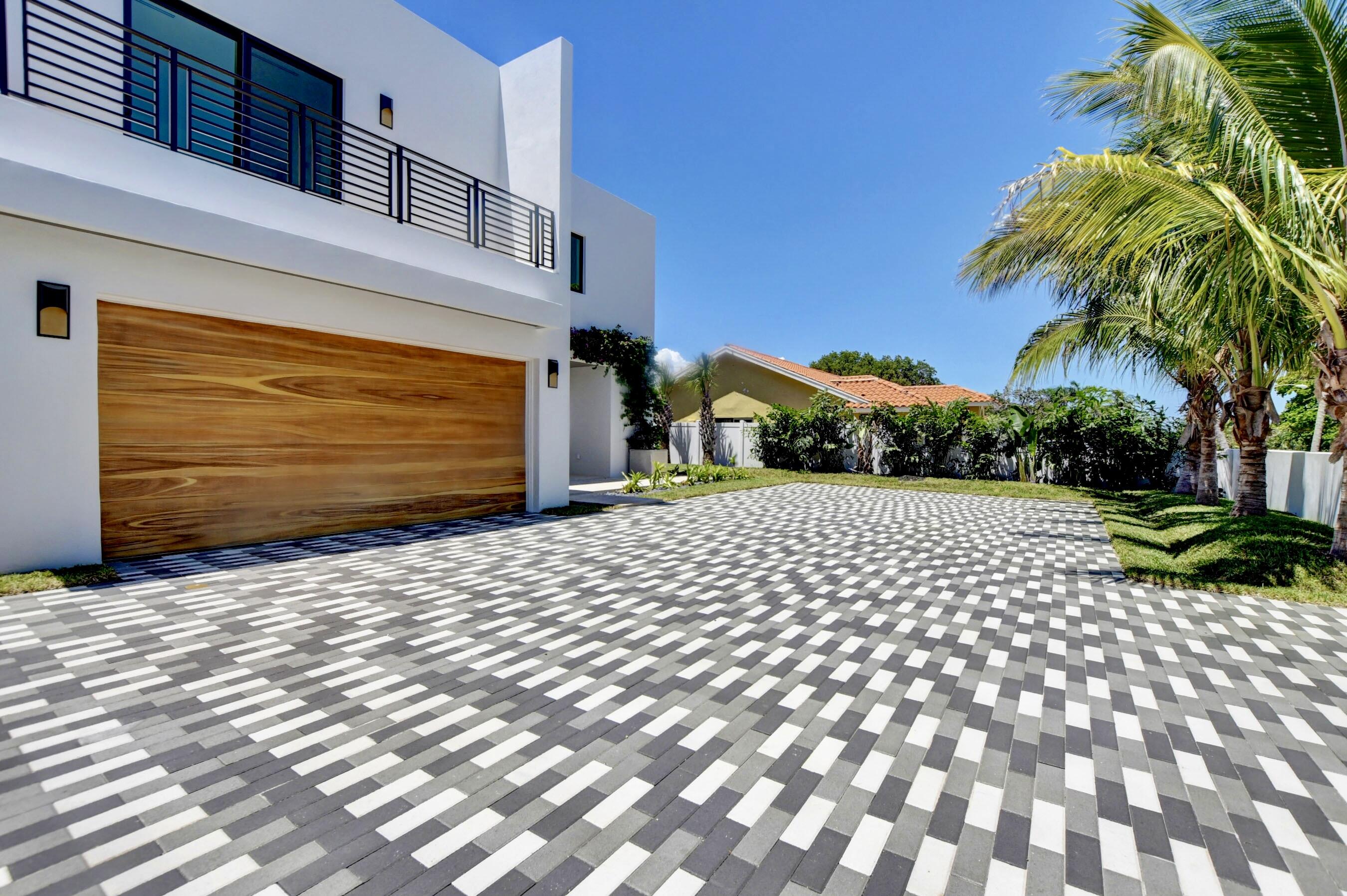 BOCA RATON HILLS SEC 2 - Residential