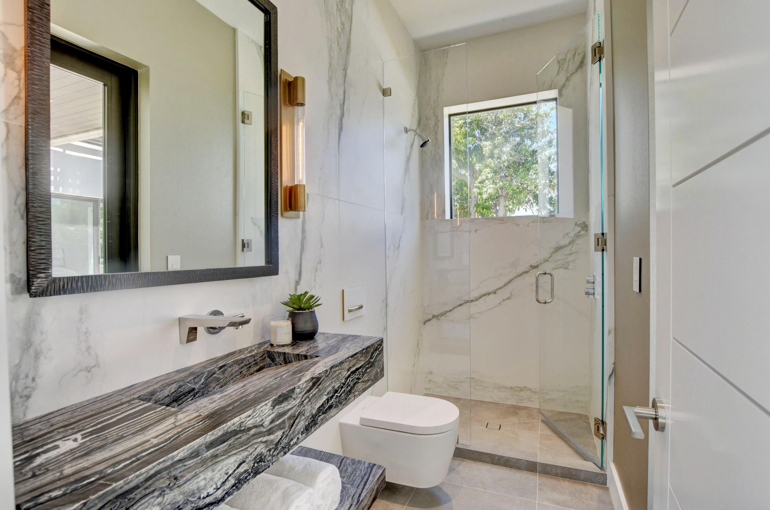 BOCA RATON HILLS SEC 2 - Residential