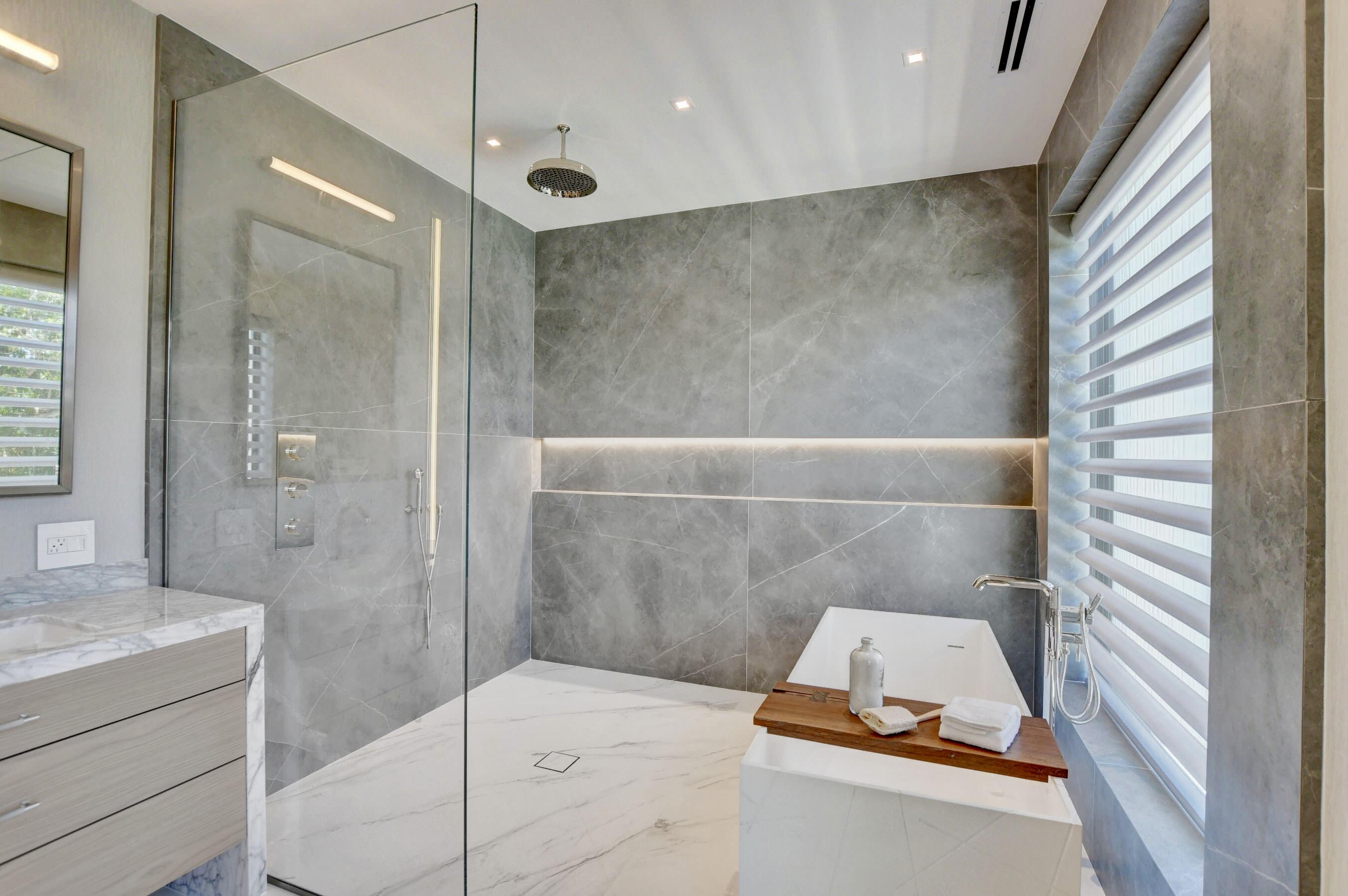 BOCA RATON HILLS SEC 2 - Residential