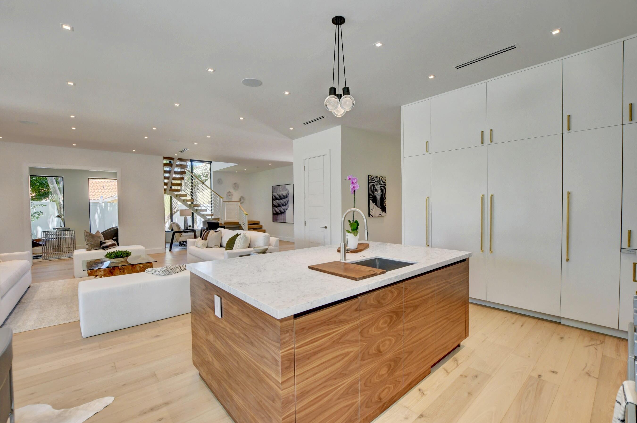 BOCA RATON HILLS SEC 2 - Residential