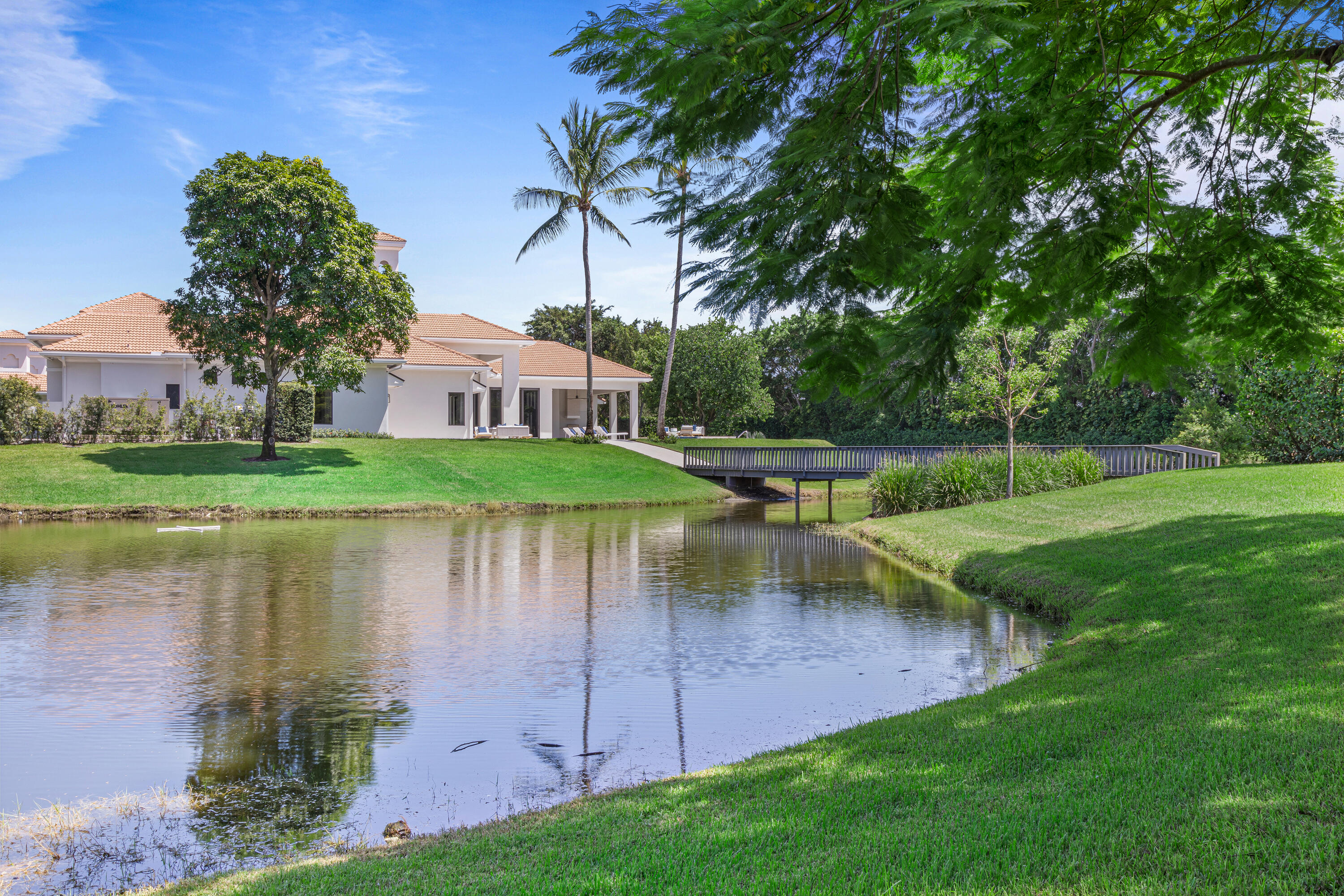 LE LAC - Residential