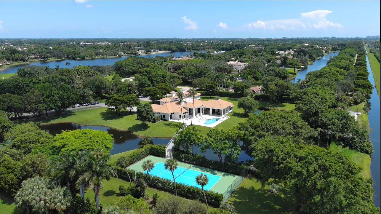 LE LAC - Residential