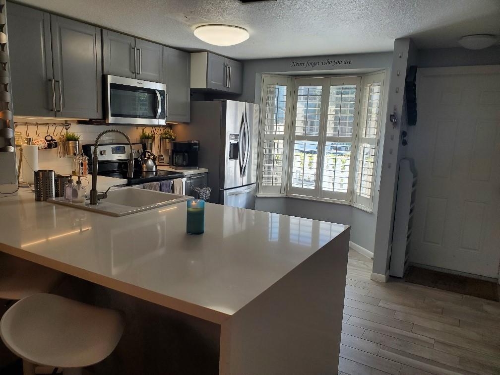 Sun Harbour - Residential