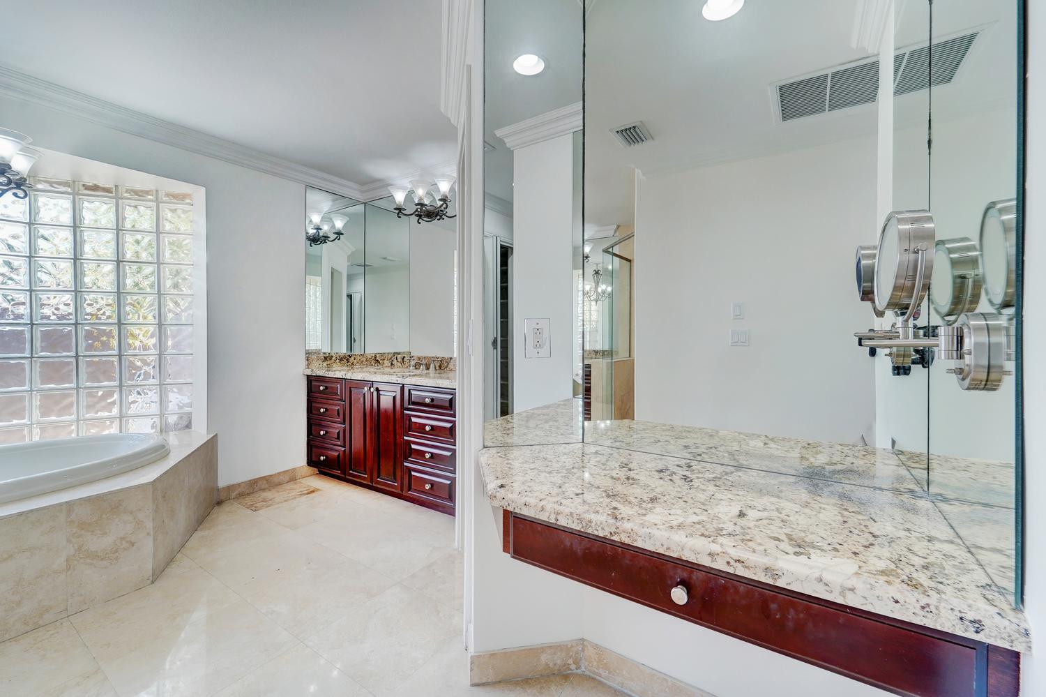 EAGLE POINT - Residential