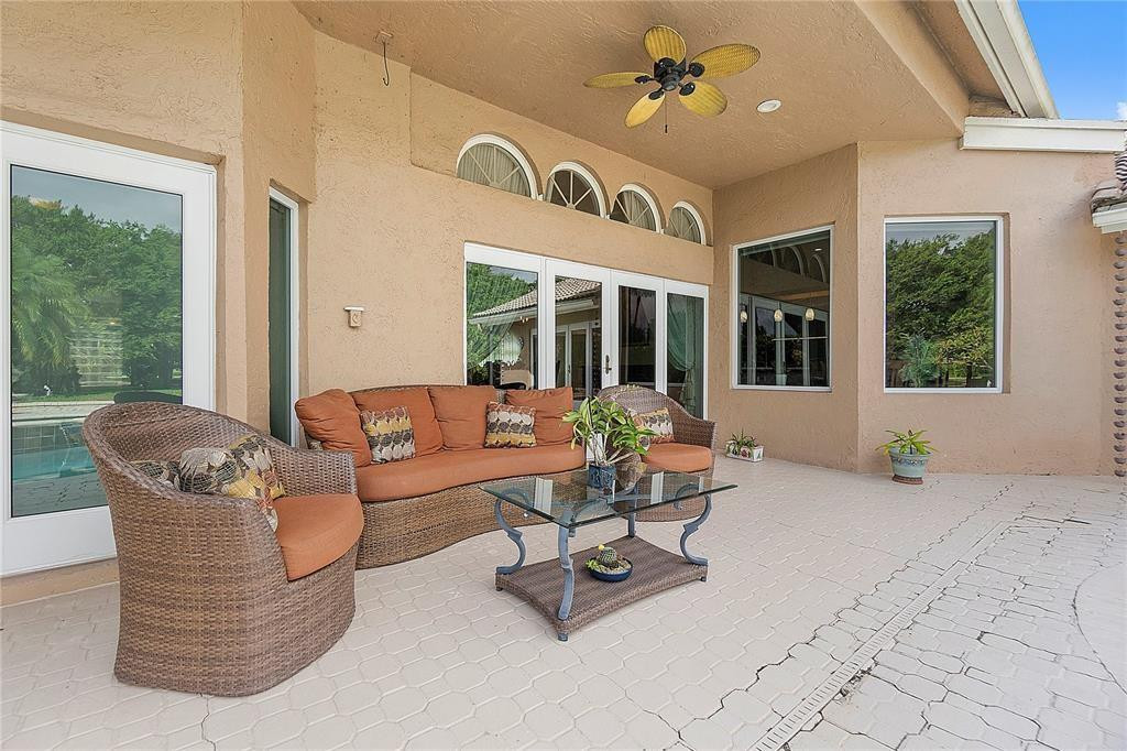 EAGLE POINT - Residential
