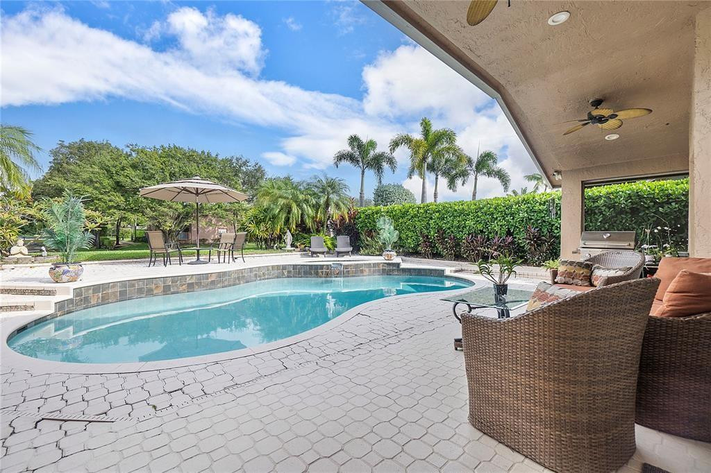EAGLE POINT - Residential