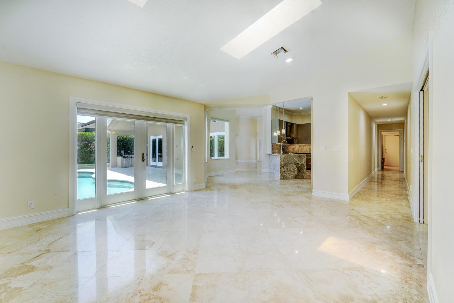 EAGLE POINT - Residential