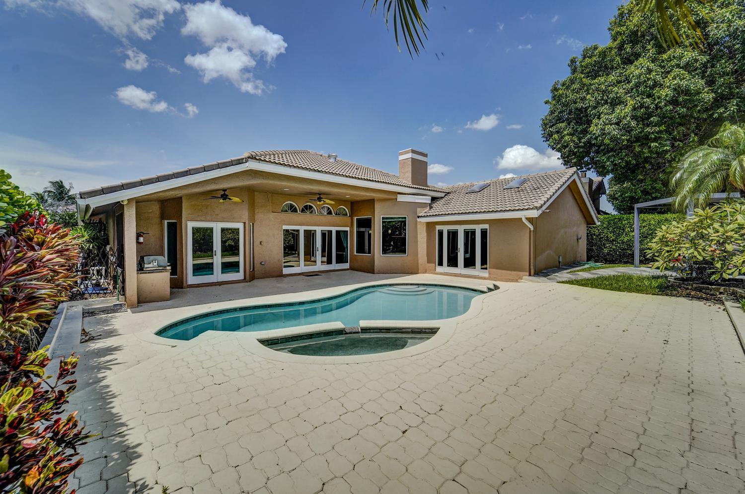 EAGLE POINT - Residential