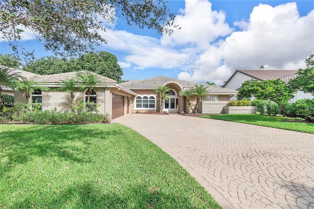 EAGLE POINT - Residential