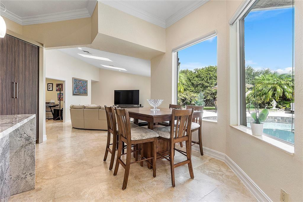 EAGLE POINT - Residential