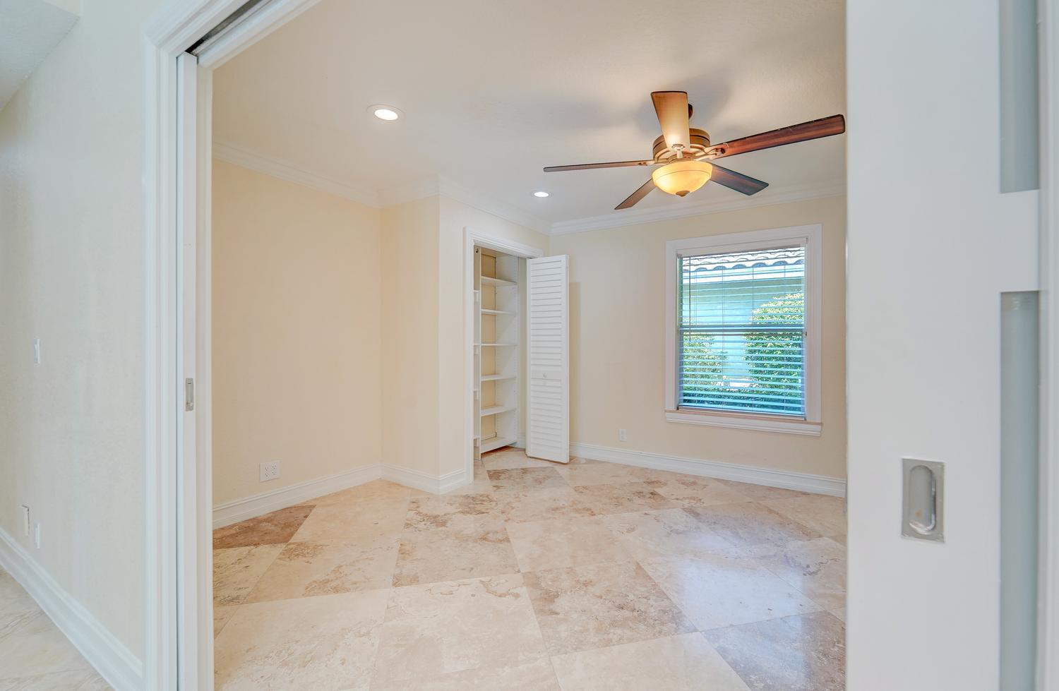 EAGLE POINT - Residential