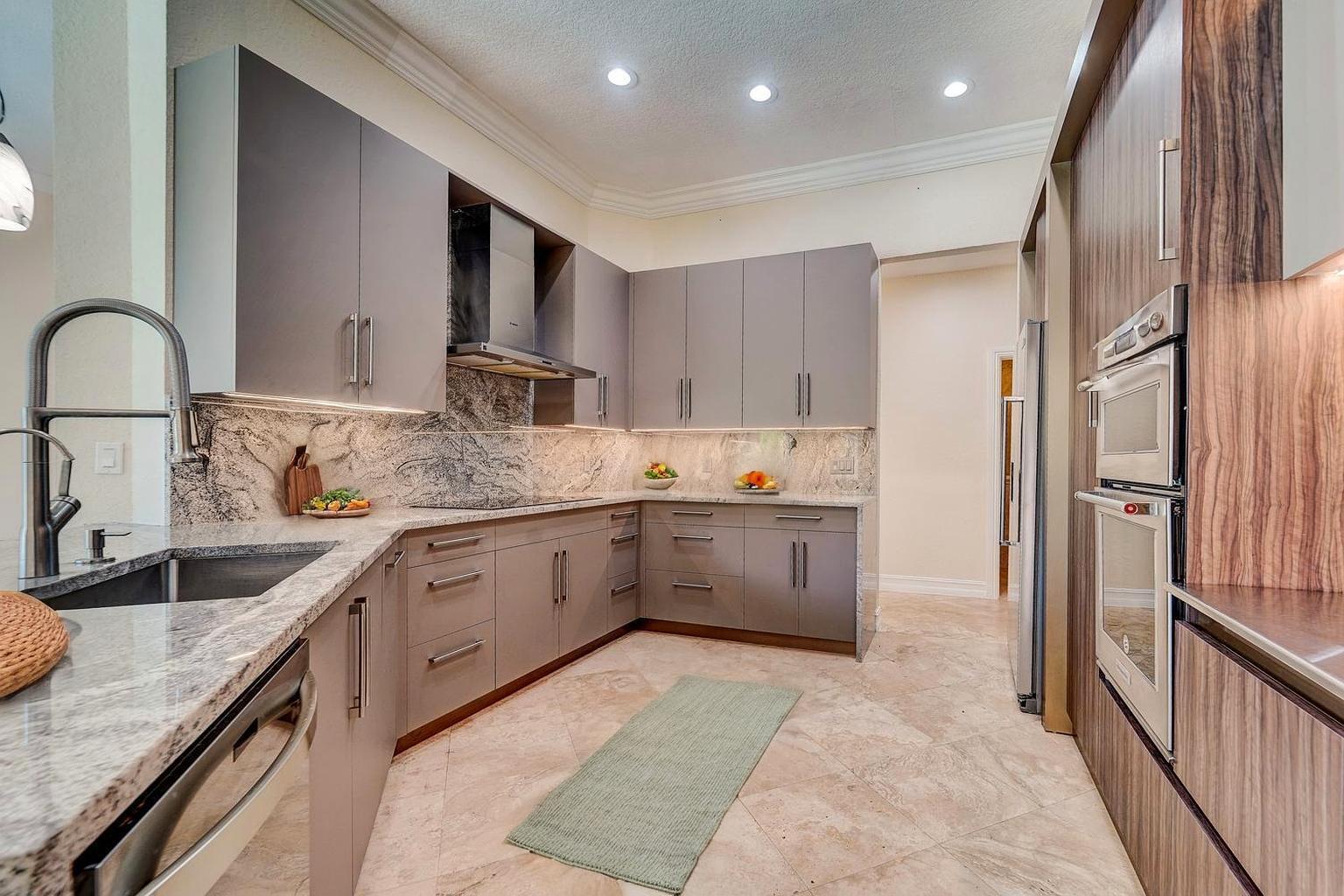 EAGLE POINT - Residential
