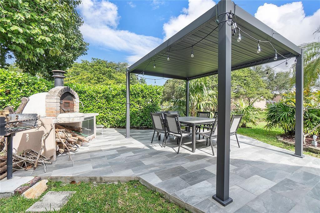 EAGLE POINT - Residential