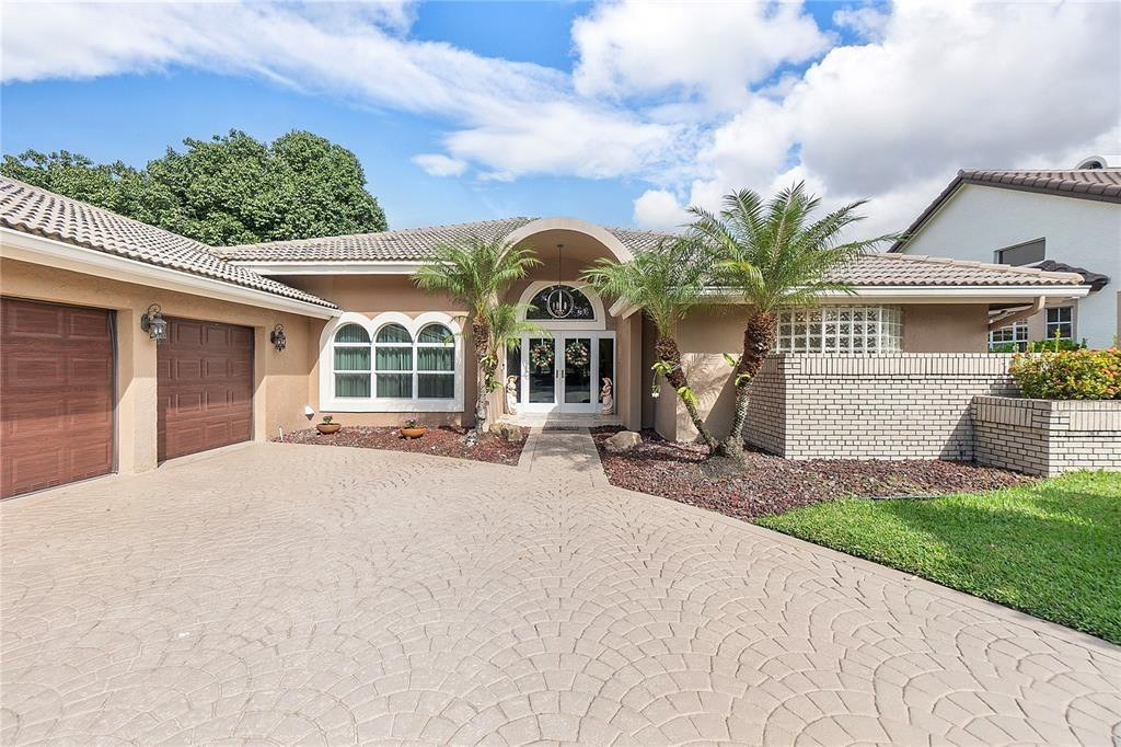 EAGLE POINT - Residential
