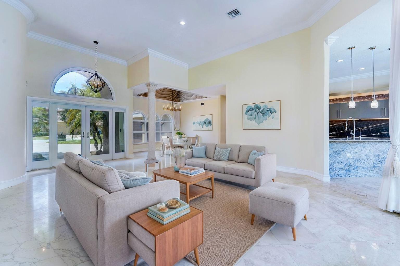 EAGLE POINT - Residential