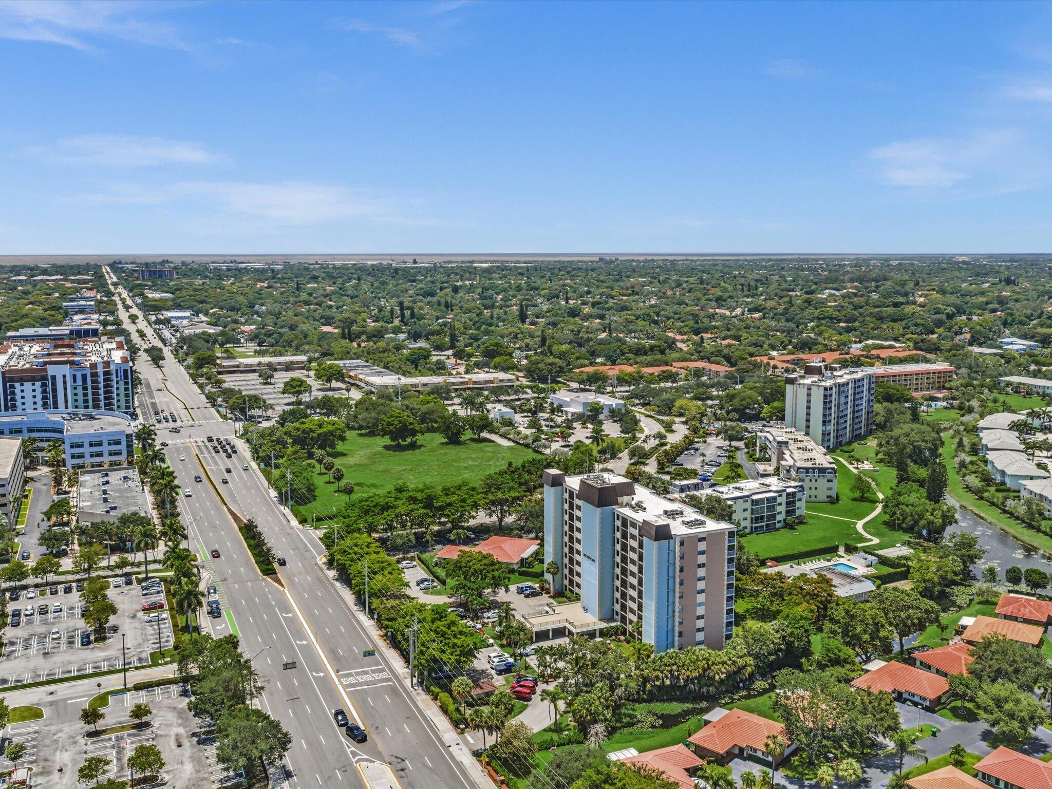 BRIARWOOD CLUB CONDO 4 - Residential