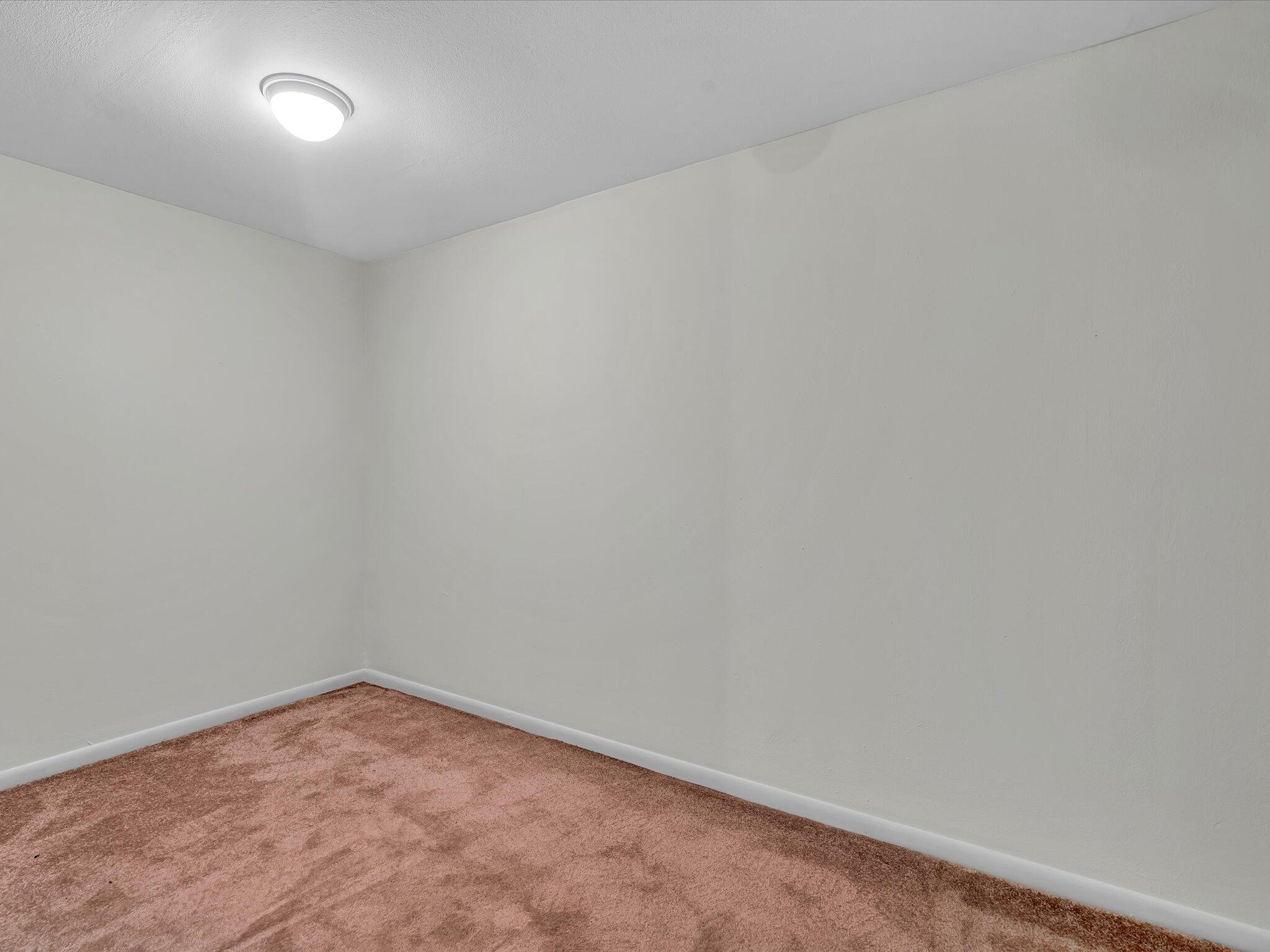 BRIARWOOD CLUB CONDO 4 - Residential