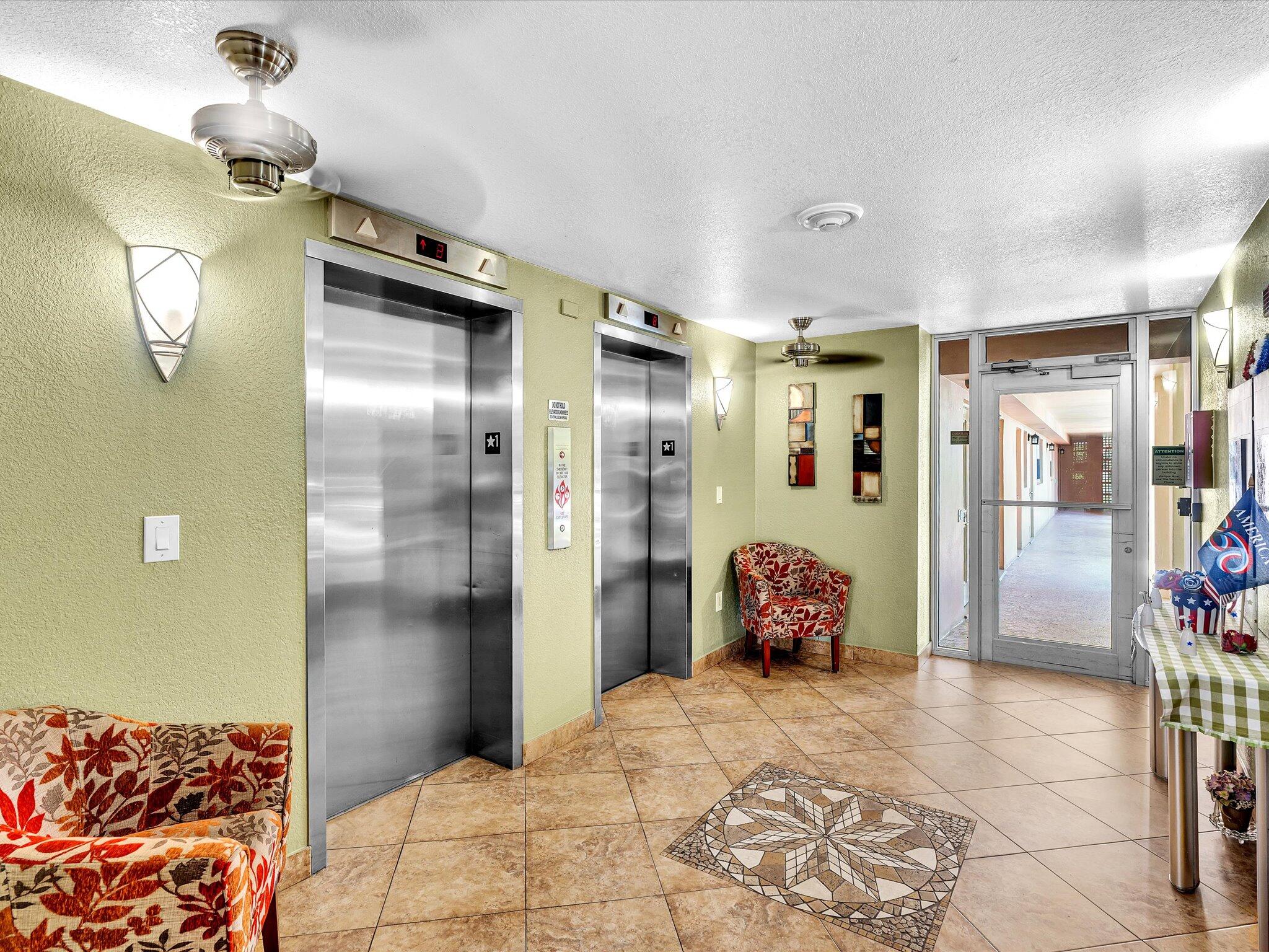 BRIARWOOD CLUB CONDO 4 - Residential